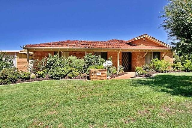 29 Osprey Way, THORNLIE WA 6108, Thornlie - Image 1