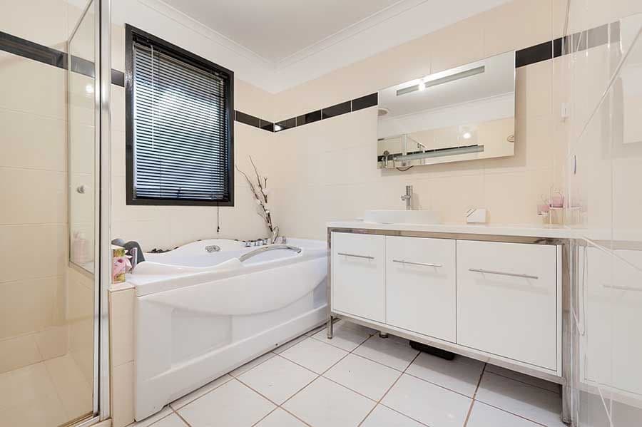 6 Tedburn Court, Craigieburn VIC 3064, Craigieburn - Thumbnail 5