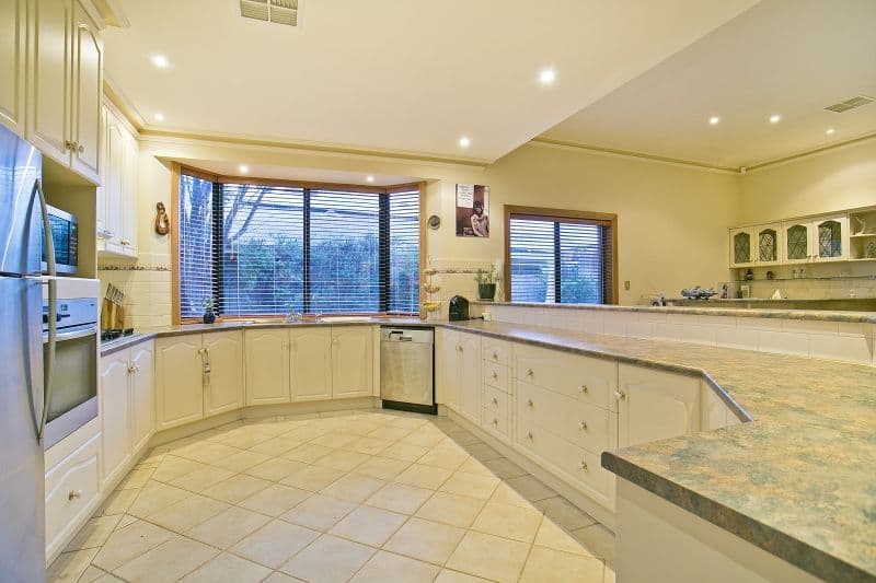 8 Dovecote Street, OAKDEN SA 5086, Oakden - Thumbnail 6