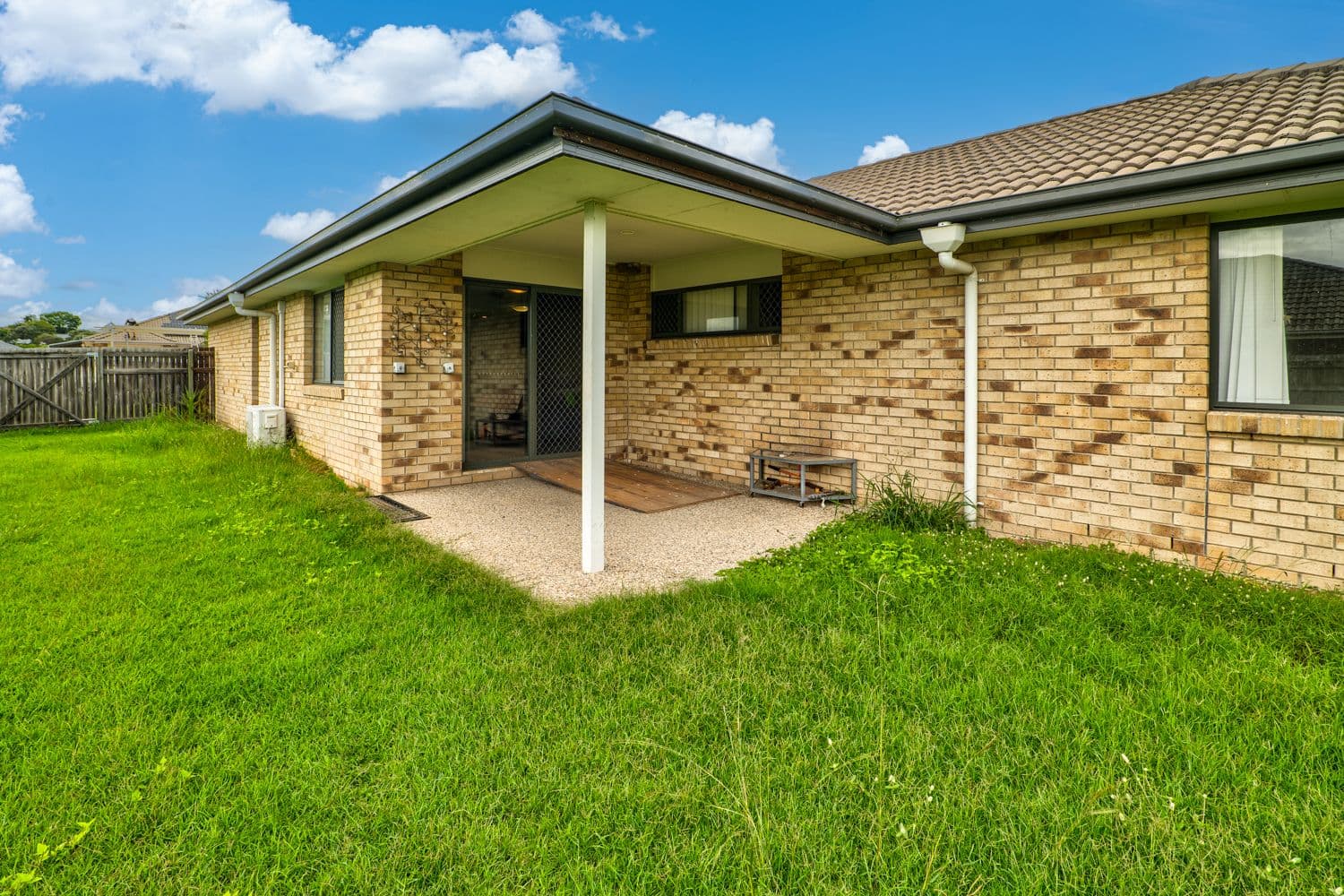 20 McInnes Street, Lowood QLD 4311, Lowood - Thumbnail 2