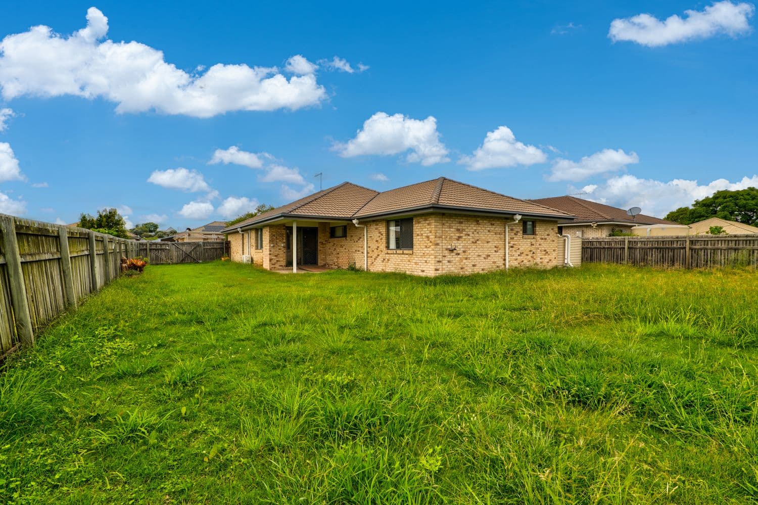 20 McInnes Street, Lowood QLD 4311, Lowood - Thumbnail 3