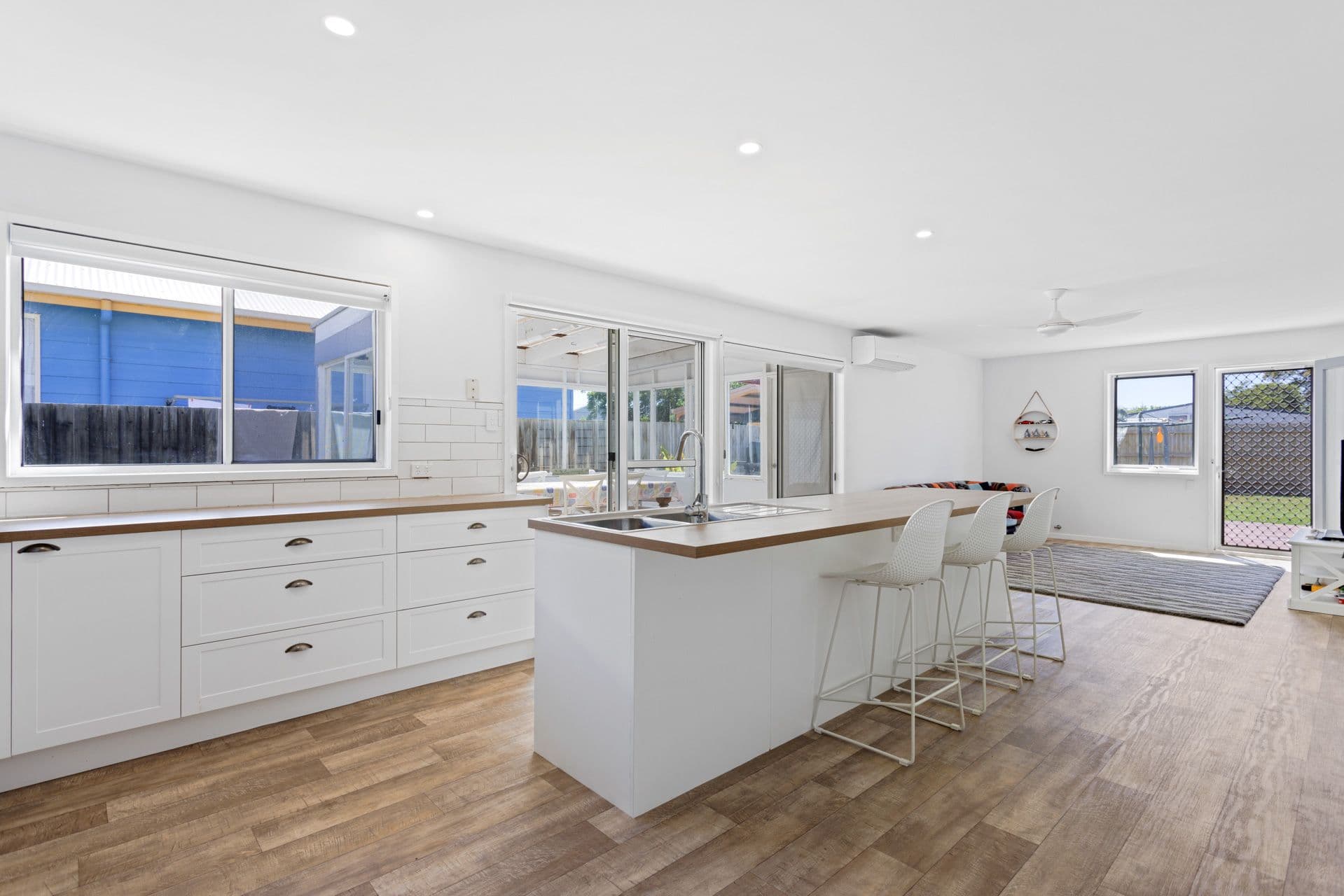 21 Irving Road, Cowes VIC 3922, Cowes - Thumbnail 2