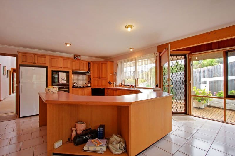 2 Athol Court, RYE VIC 3941, Rye - Thumbnail 6