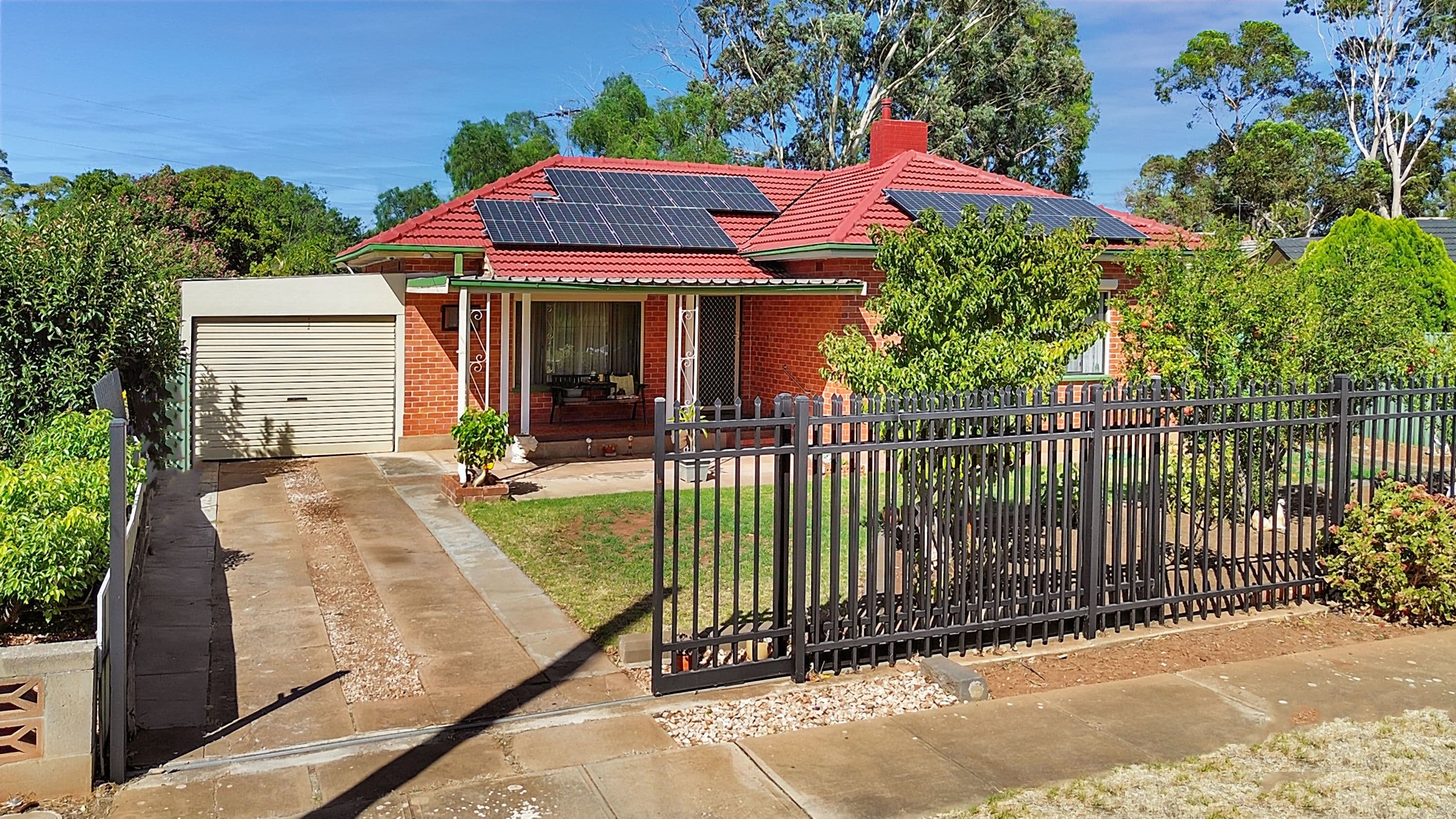 4 Chaddenwick Road, Elizabeth Vale SA 5112, Elizabeth Vale - Image 1
