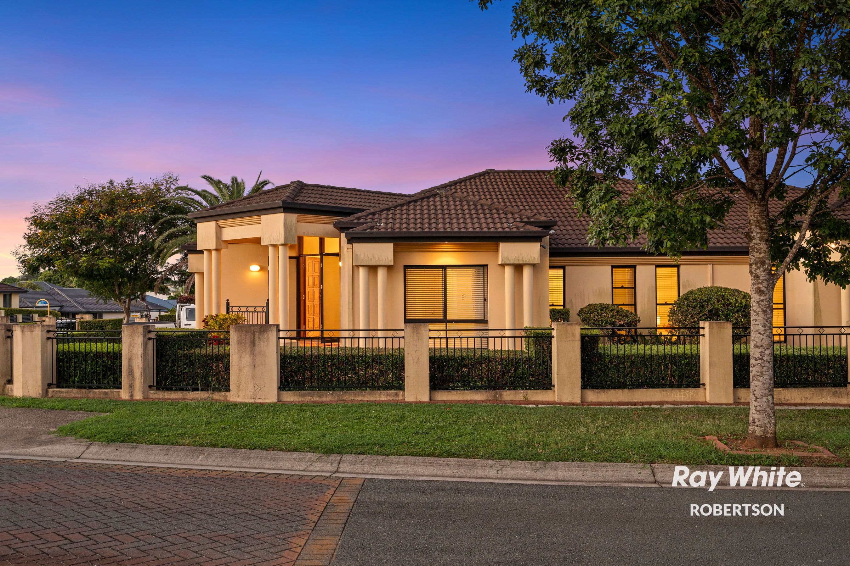 143 Stiller Drive, Kuraby QLD 4112, Kuraby - Thumbnail 3