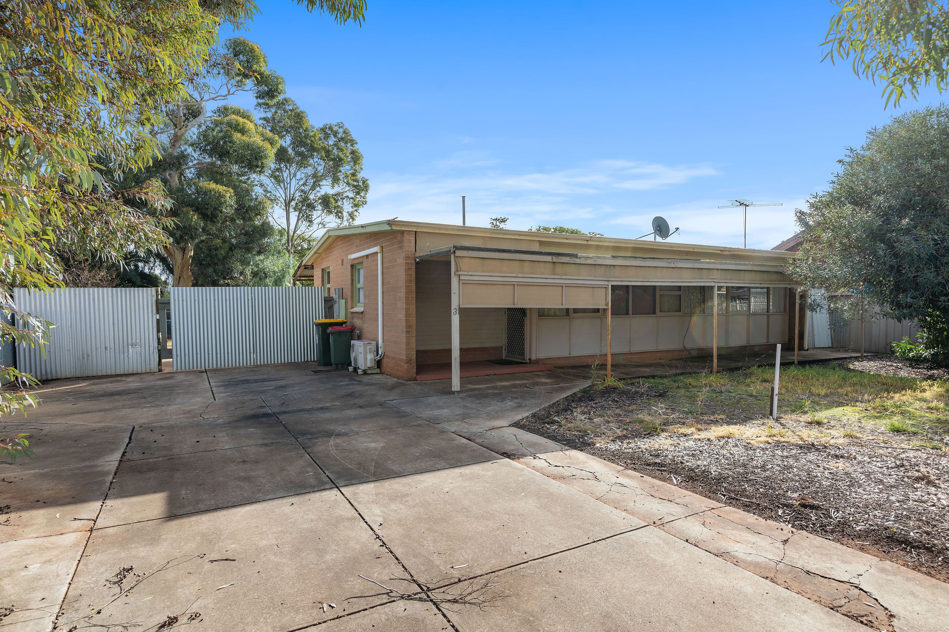 31 Rosewarne Crescent, Davoren Park SA 5113, Davoren Park - Image 1