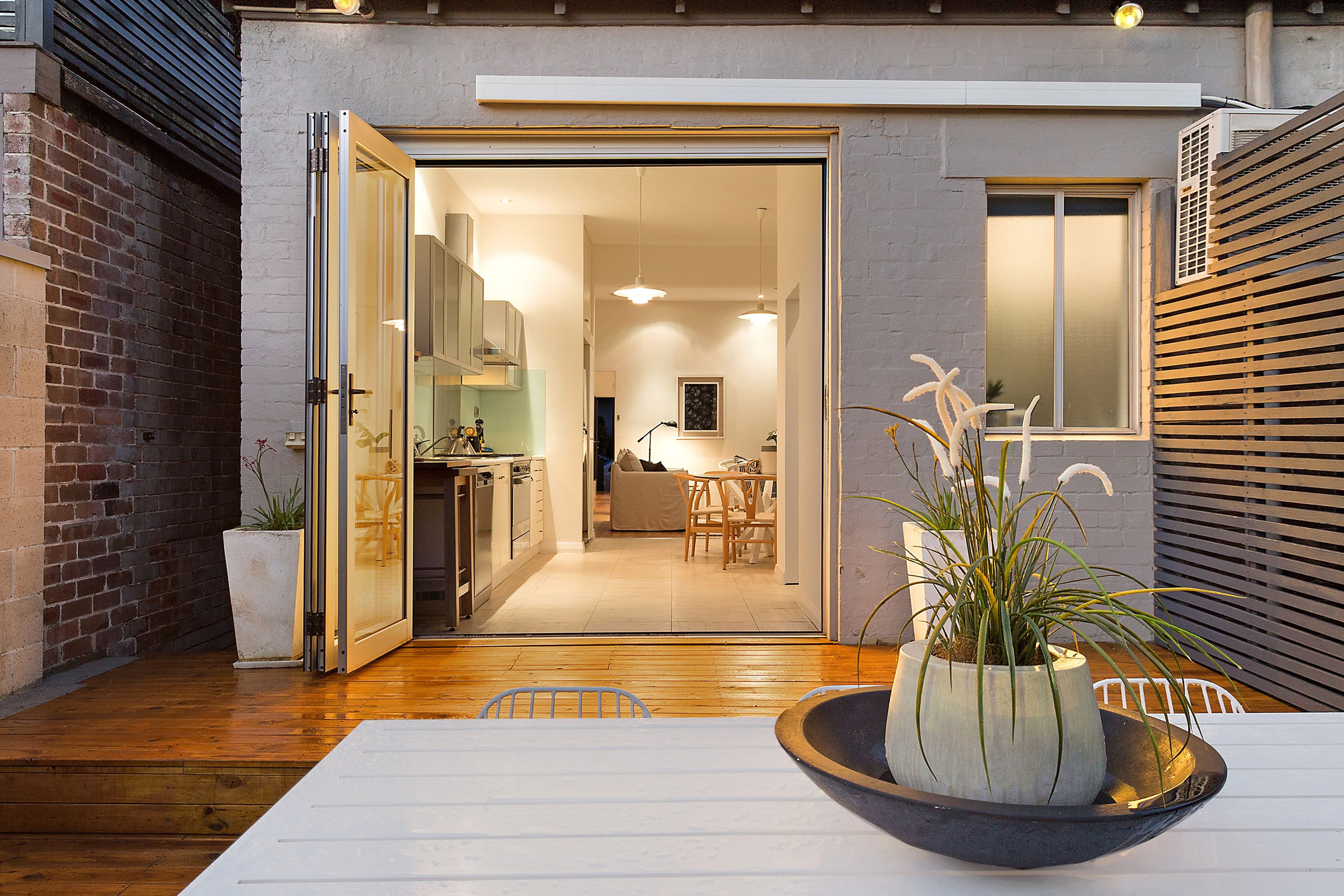 2 Oxford Street, Rozelle - Thumbnail 2