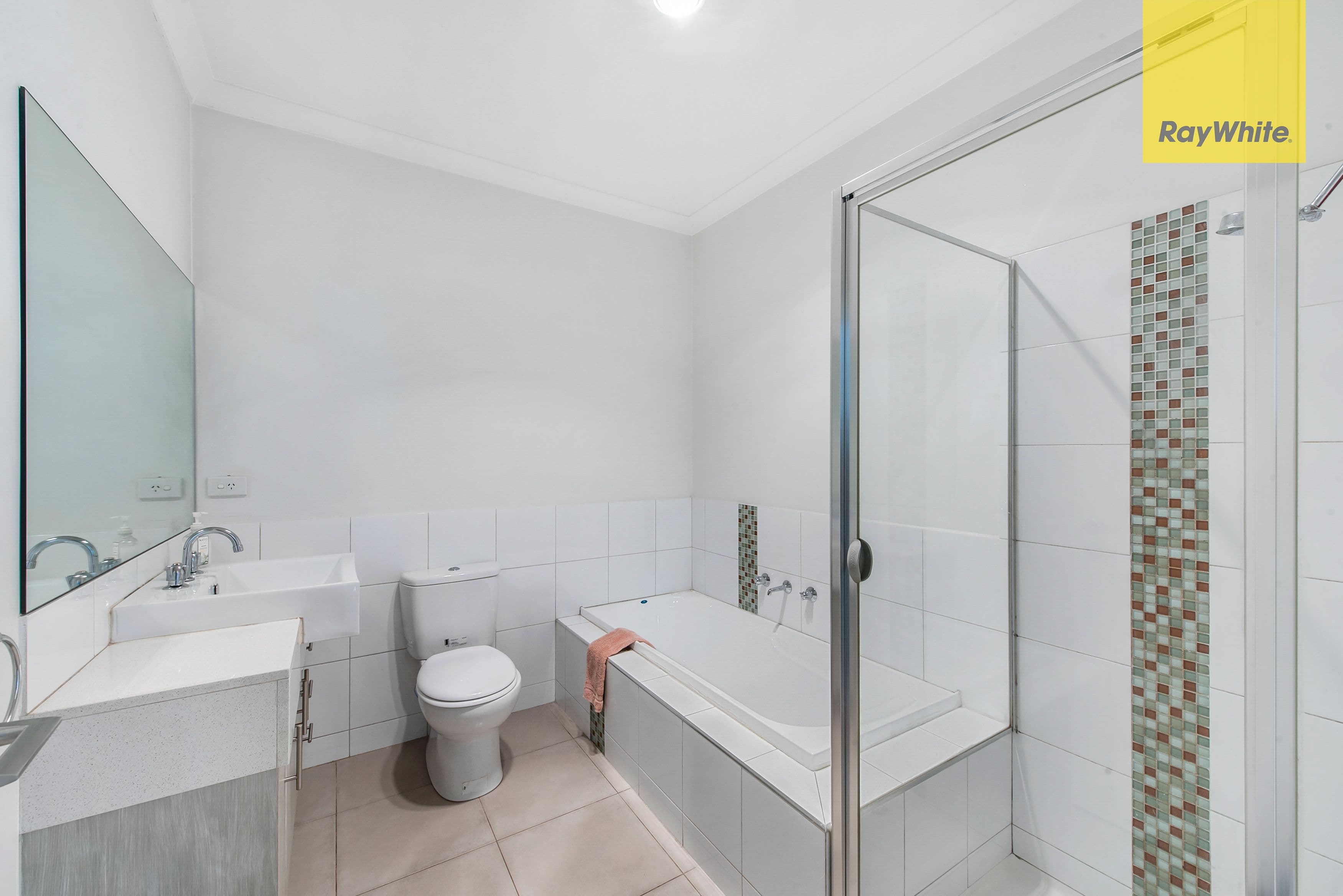 34 Barry Street, Reservoir VIC 3073, Reservoir - Thumbnail 5
