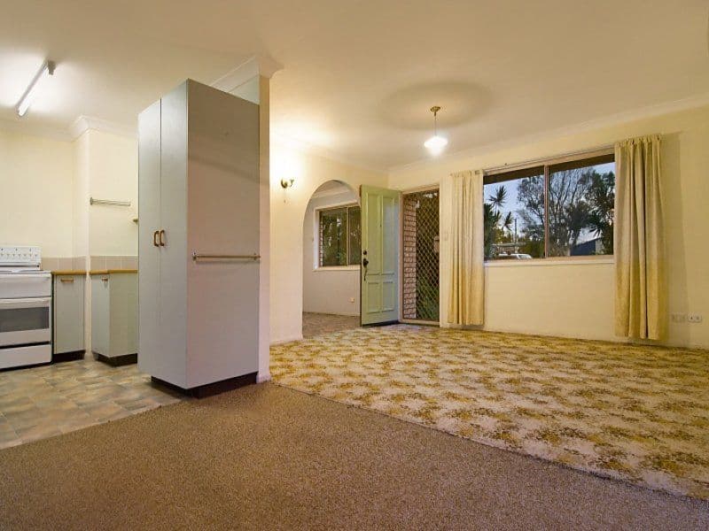 1307 Bribie Island Road, NINGI QLD 4511, Ningi - Thumbnail 6