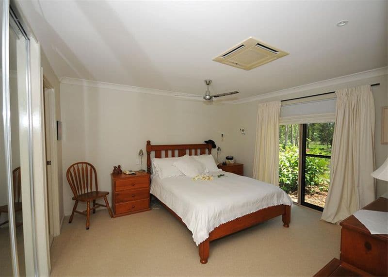 30 Senor Avenue, HERVEY BAY QLD 4655, Hervey Bay - Thumbnail 5
