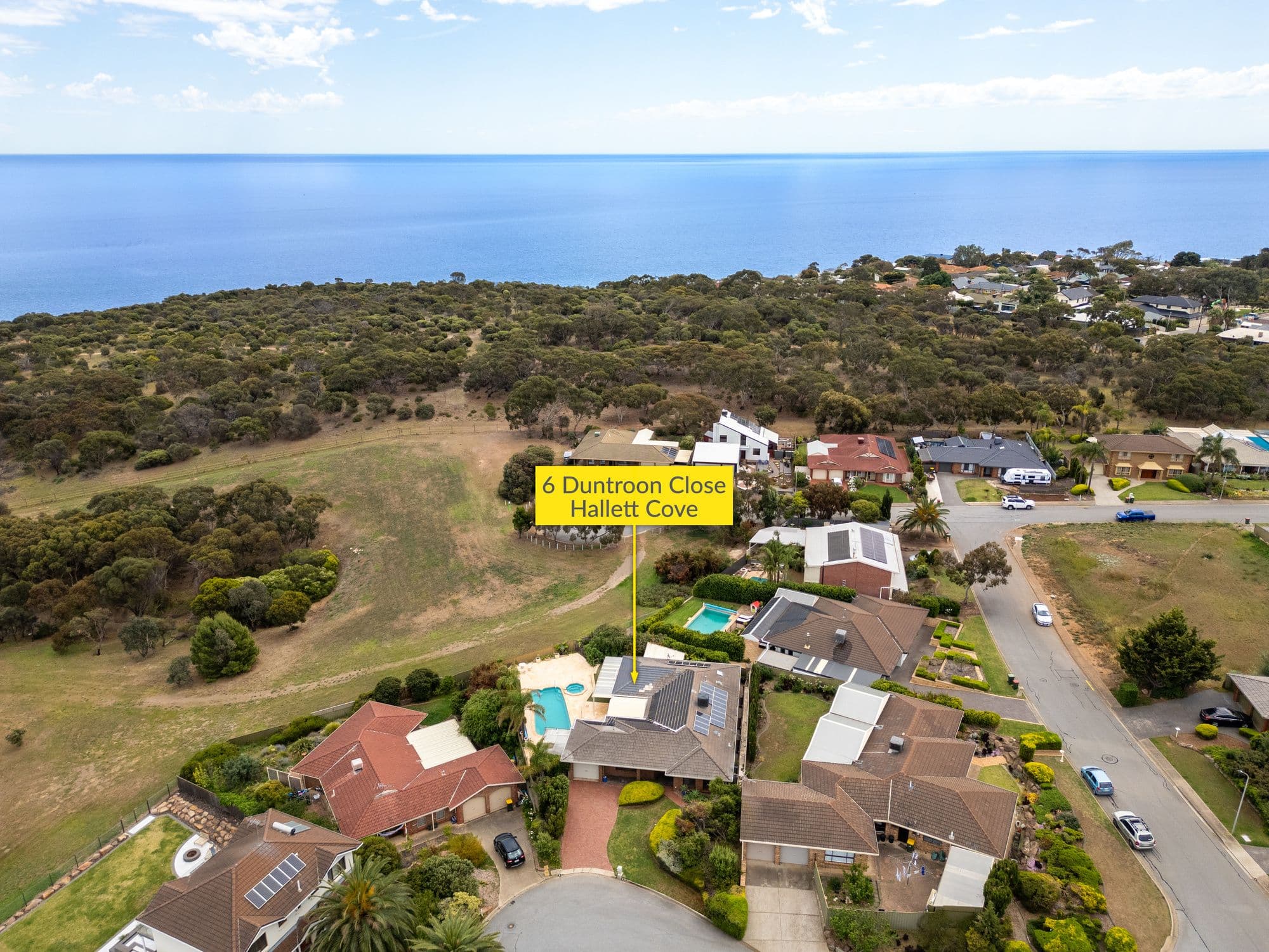 6 Duntroon Close, Hallett Cove SA 5158, Hallett Cove - Thumbnail 3