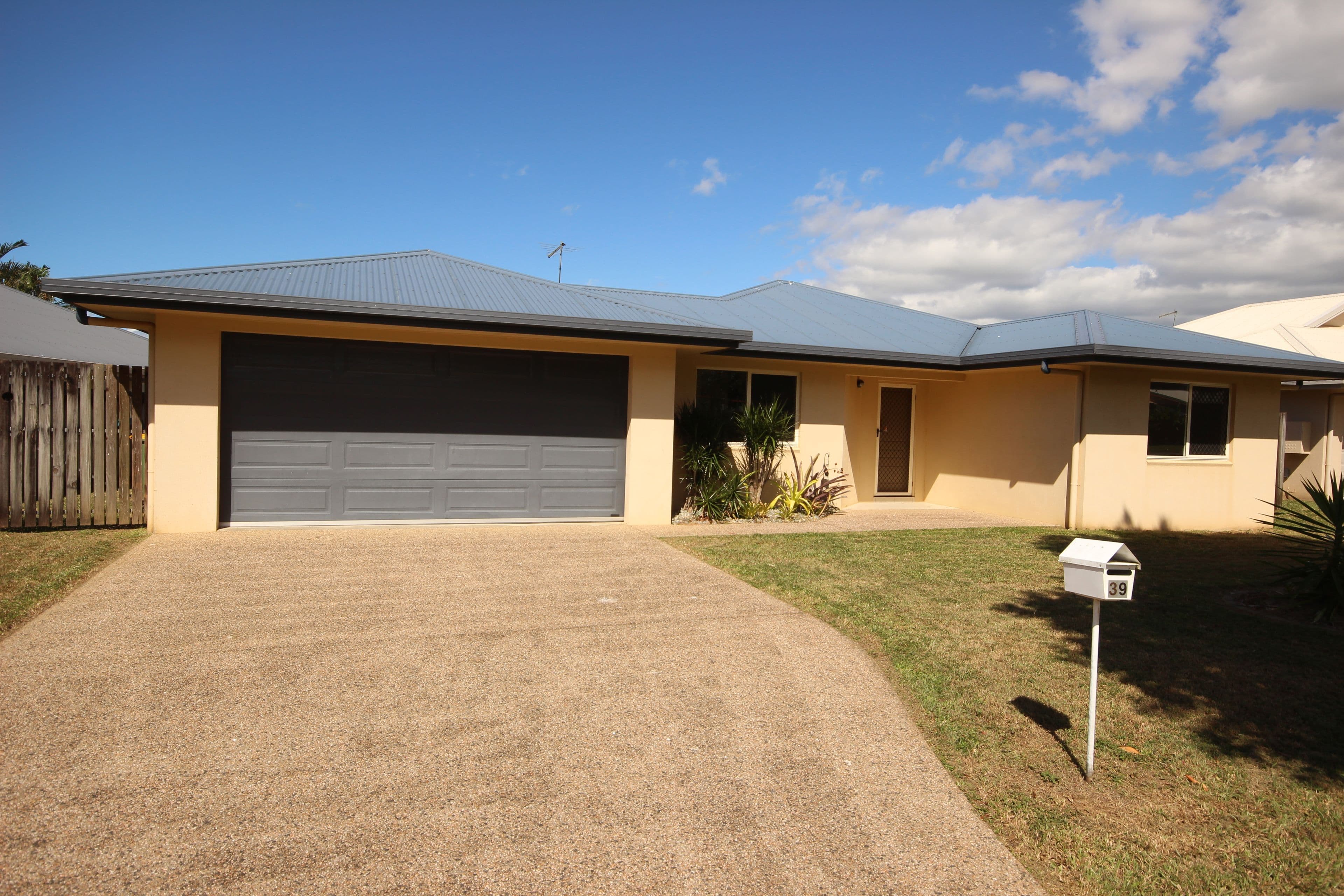 39 Cliffdale Street, Bentley Park QLD 4869, Bentley Park - Image 1