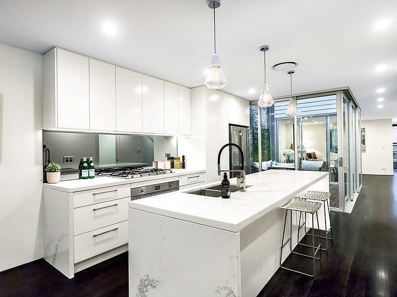 39 Fulham Street, Newtown - Thumbnail 2