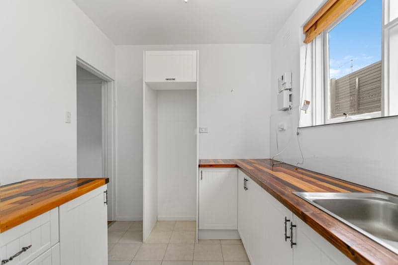 31 Edgar Street, Kingsville - Thumbnail 5