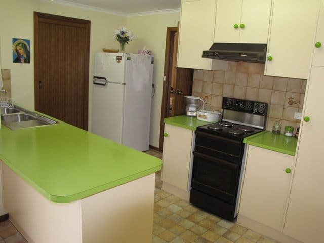 77 Kay Avenue, BERRI SA 5343, Berri - Thumbnail 2