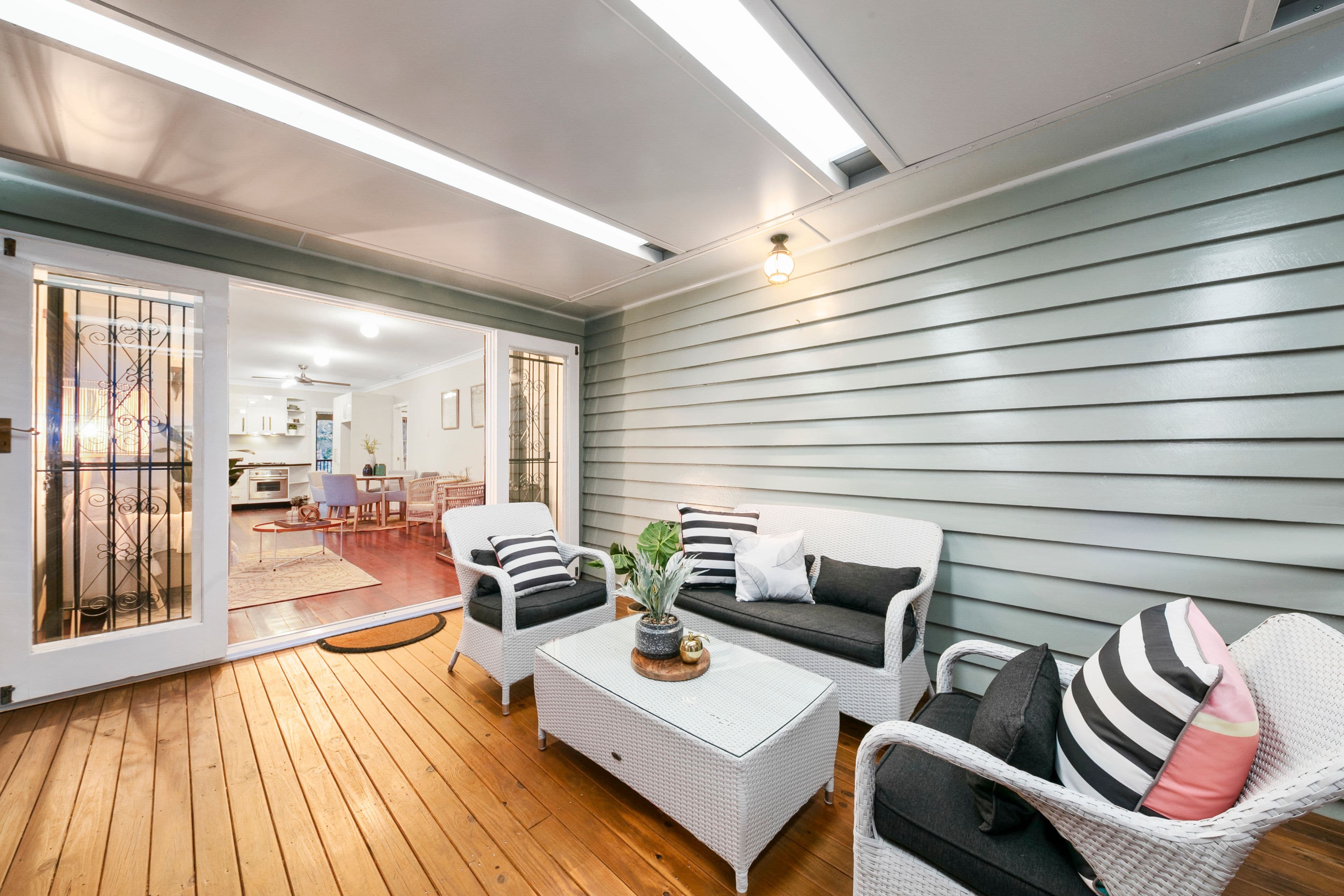 5 Laurel Street, Highgate Hill QLD 4101, Highgate Hill - Thumbnail 3