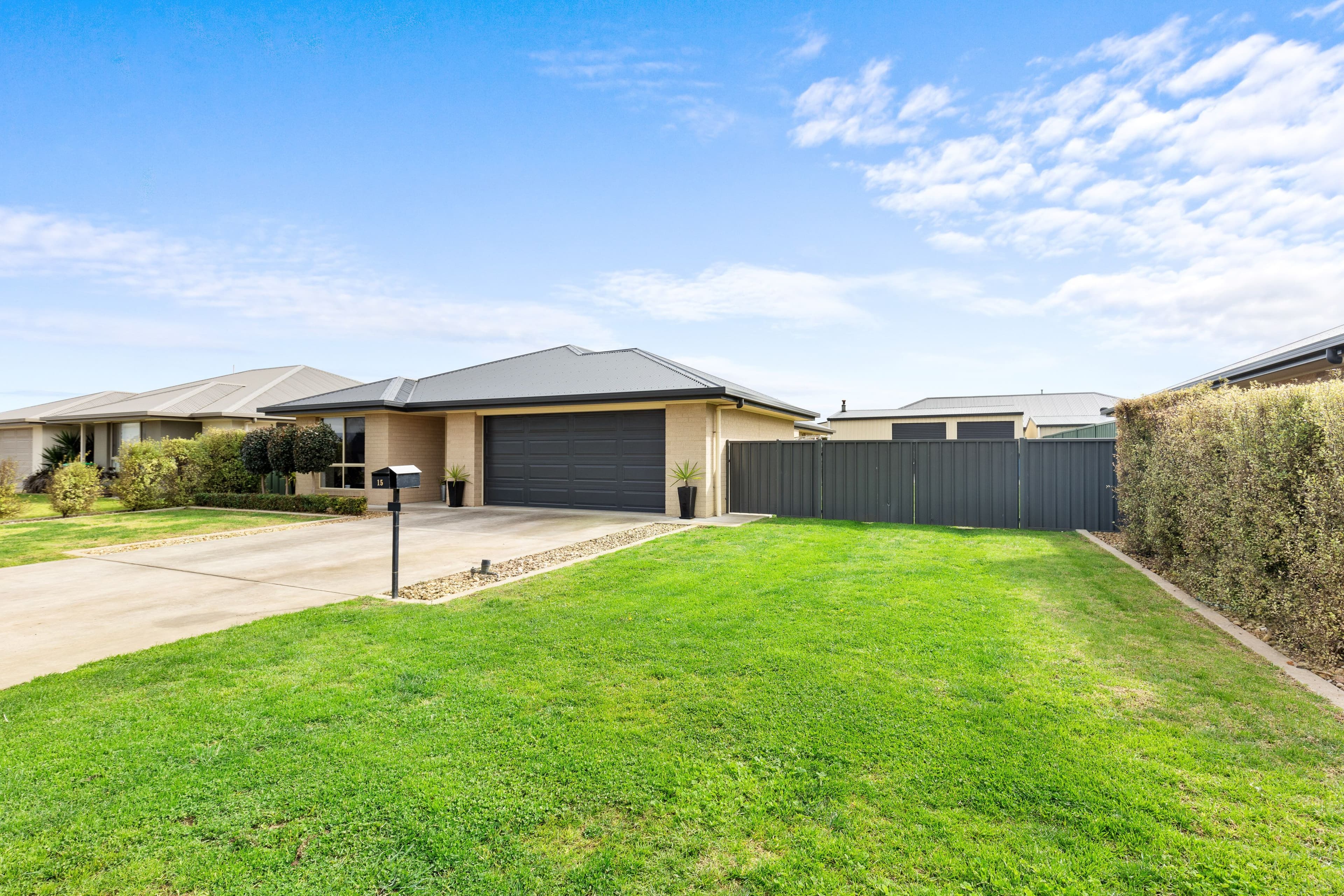 15 John Powell Drive, Mount Gambier SA 5290, Mount Gambier - Thumbnail 2