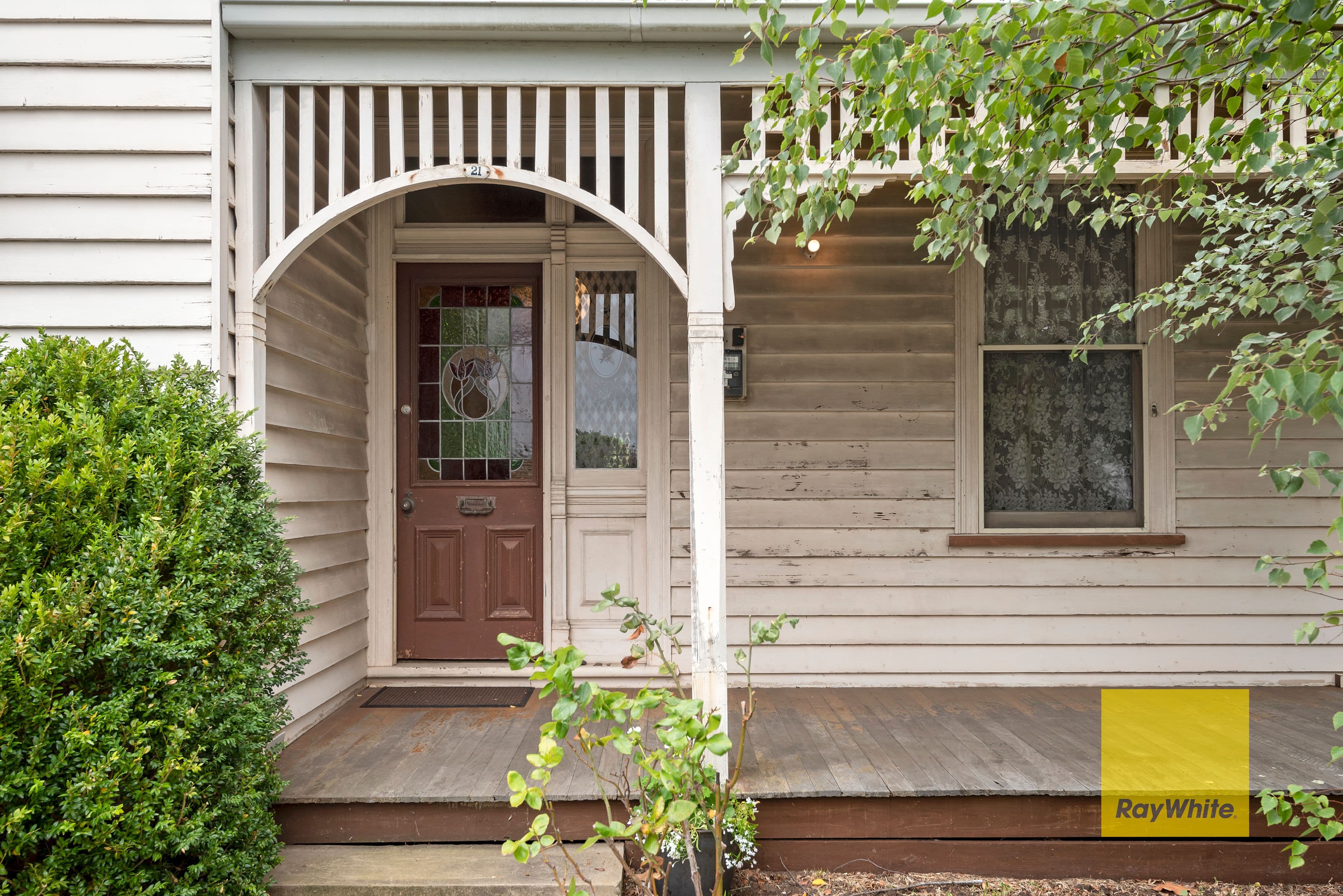 21 St Albans Road, East Geelong VIC 3219, East Geelong - Thumbnail 2