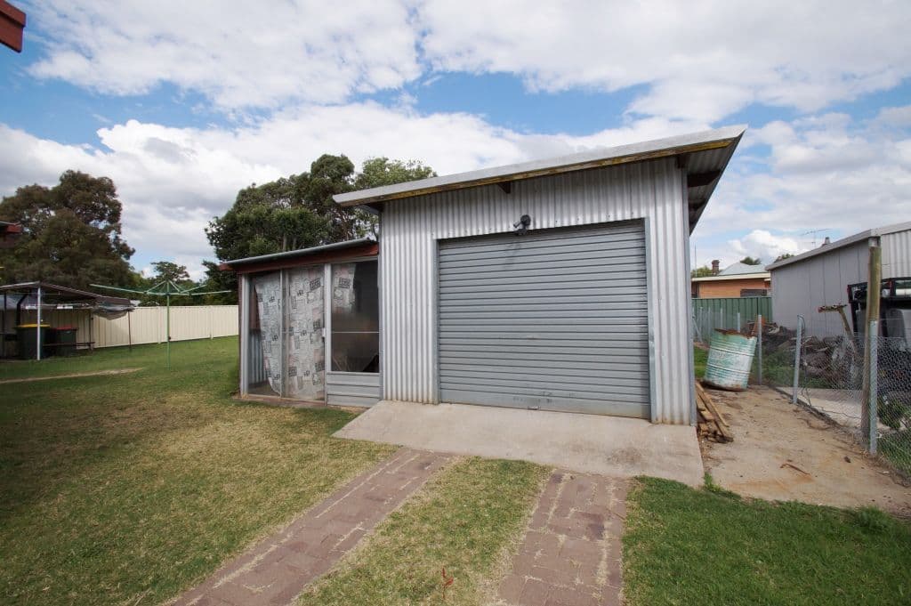 10 Elizabeth Avenue, Uralla - Thumbnail 2
