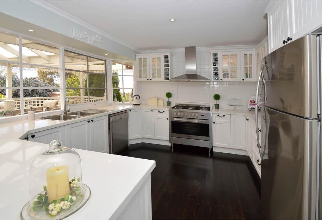 15 Windarra Court, SUNBURY VIC 3429, Sunbury - Thumbnail 2