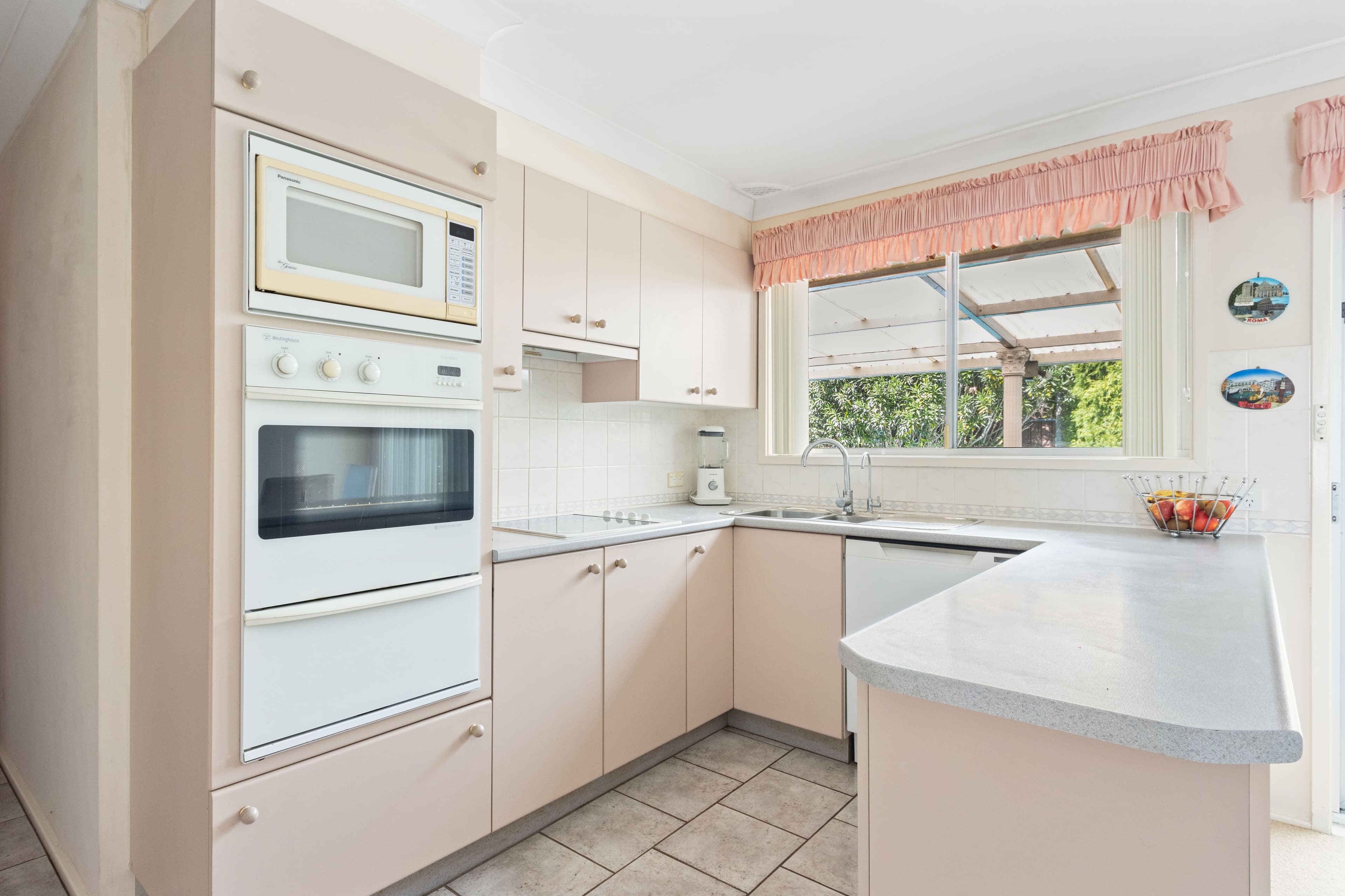12 Onslow Place, Sylvania NSW 2224, Sylvania - Thumbnail 4