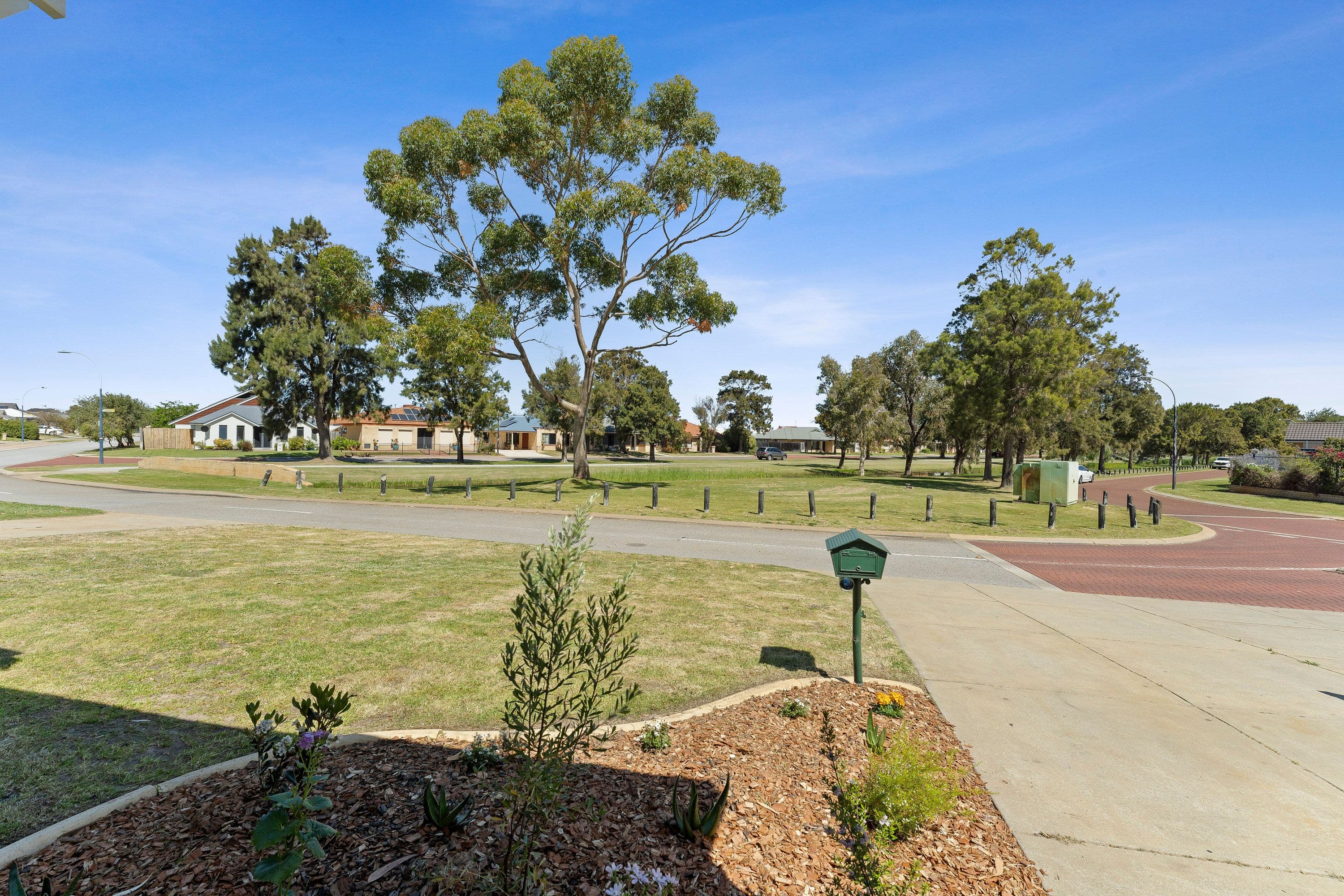 47 Ritchie Drive, Rockingham WA 6168, Rockingham - Thumbnail 3