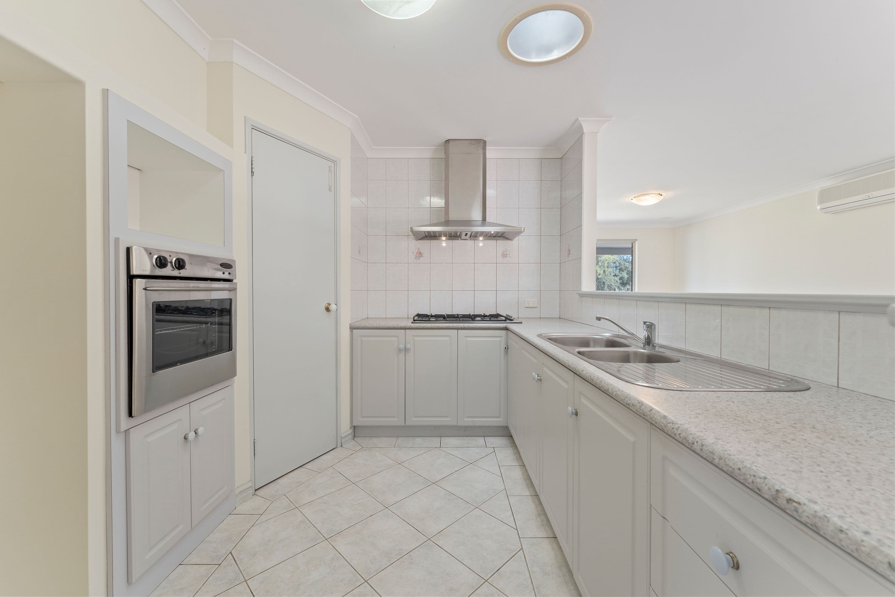 47 Ritchie Drive, Rockingham WA 6168, Rockingham - Thumbnail 7