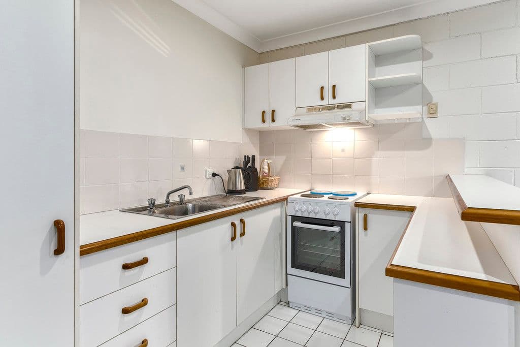2018 Wynnum Road, Wynnum West QLD 4178, Wynnum West - Thumbnail 4