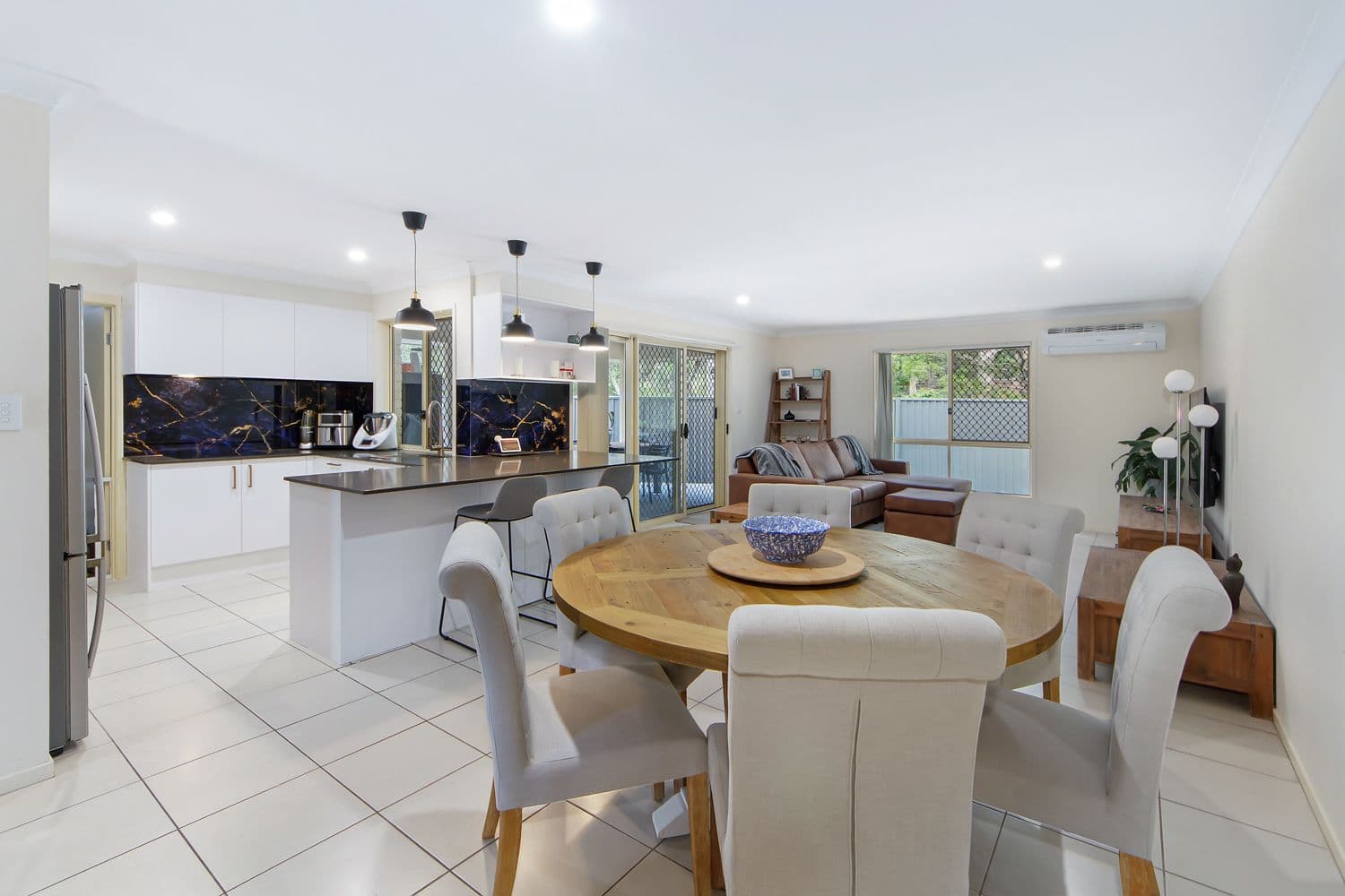 6 Chantrill Avenue, Nerang QLD 4211, Nerang - Thumbnail 4