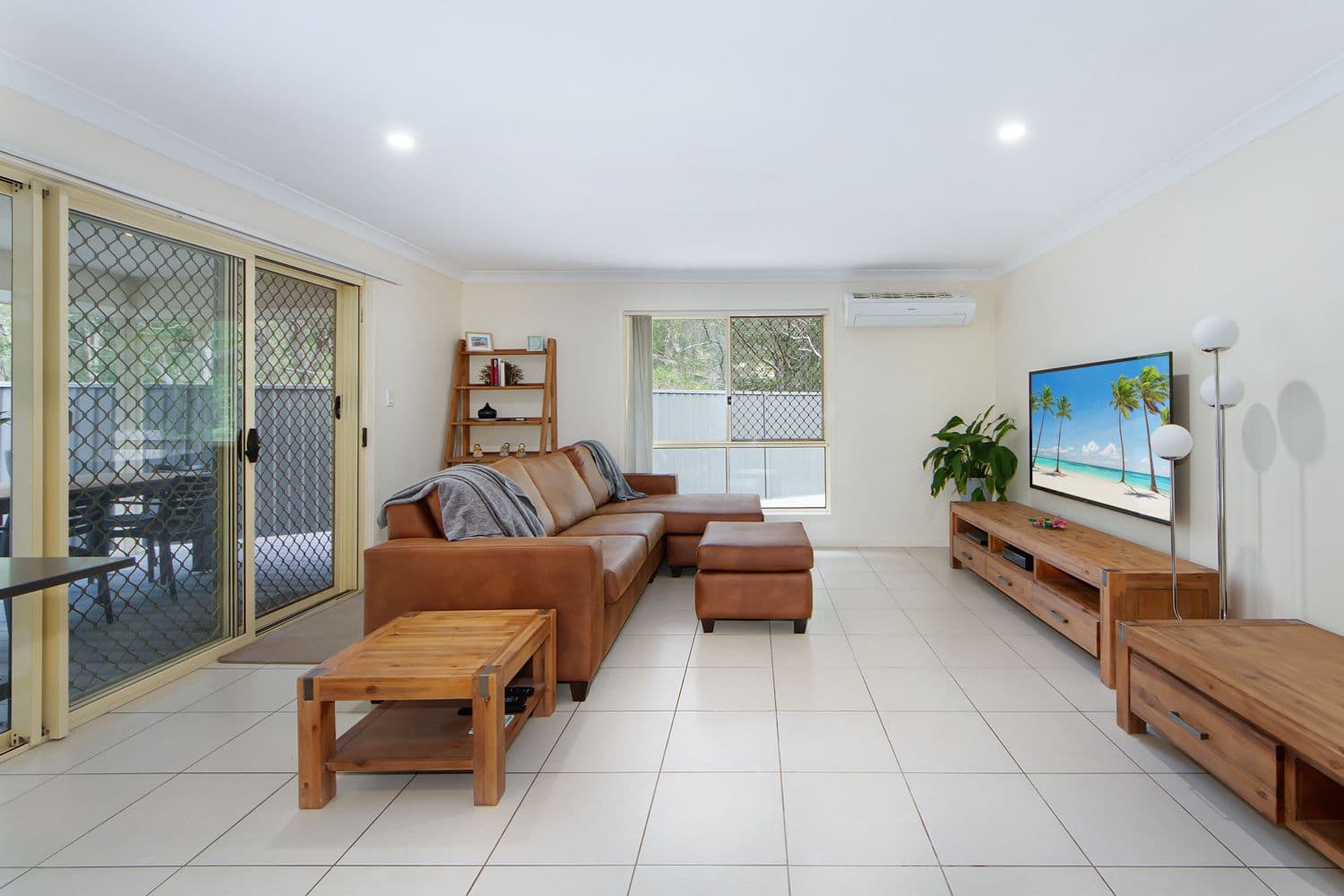 6 Chantrill Avenue, Nerang QLD 4211, Nerang - Thumbnail 6