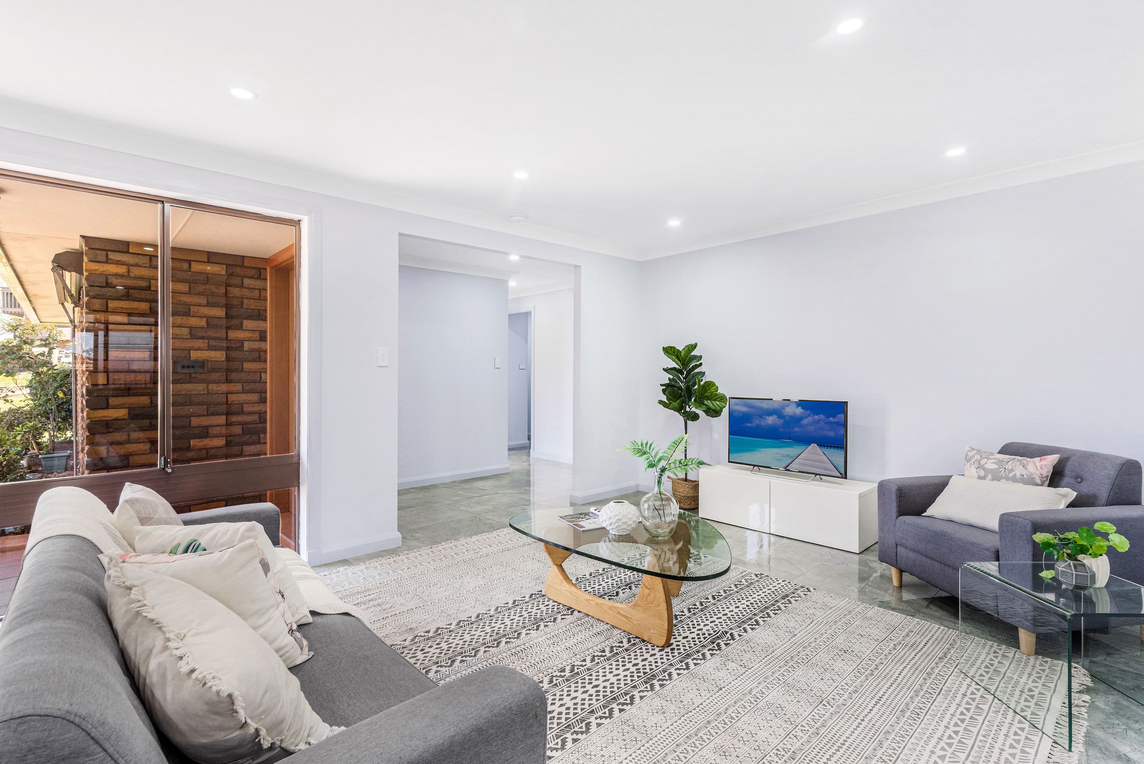 7 Loxton Place, Bossley Park NSW 2176, Bossley Park - Thumbnail 4
