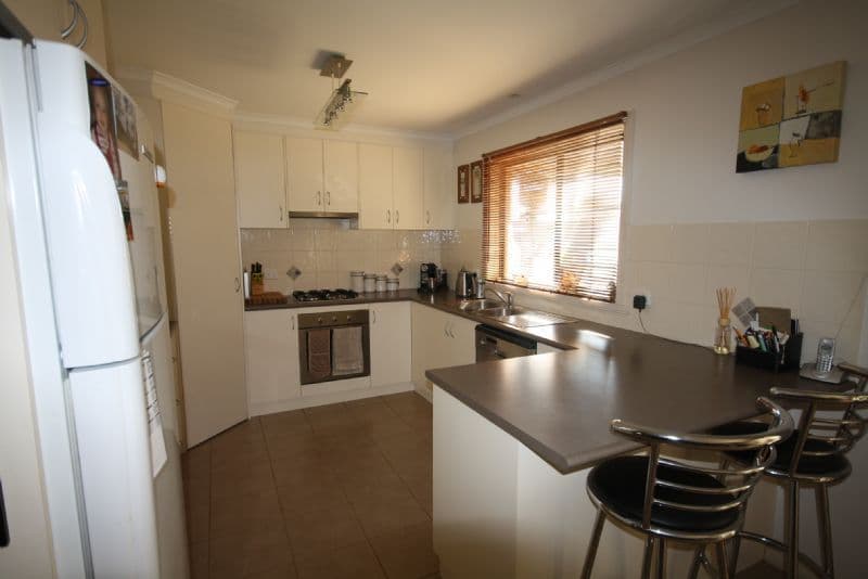9 High Street, ROCHESTER VIC 3561, Rochester - Thumbnail 4