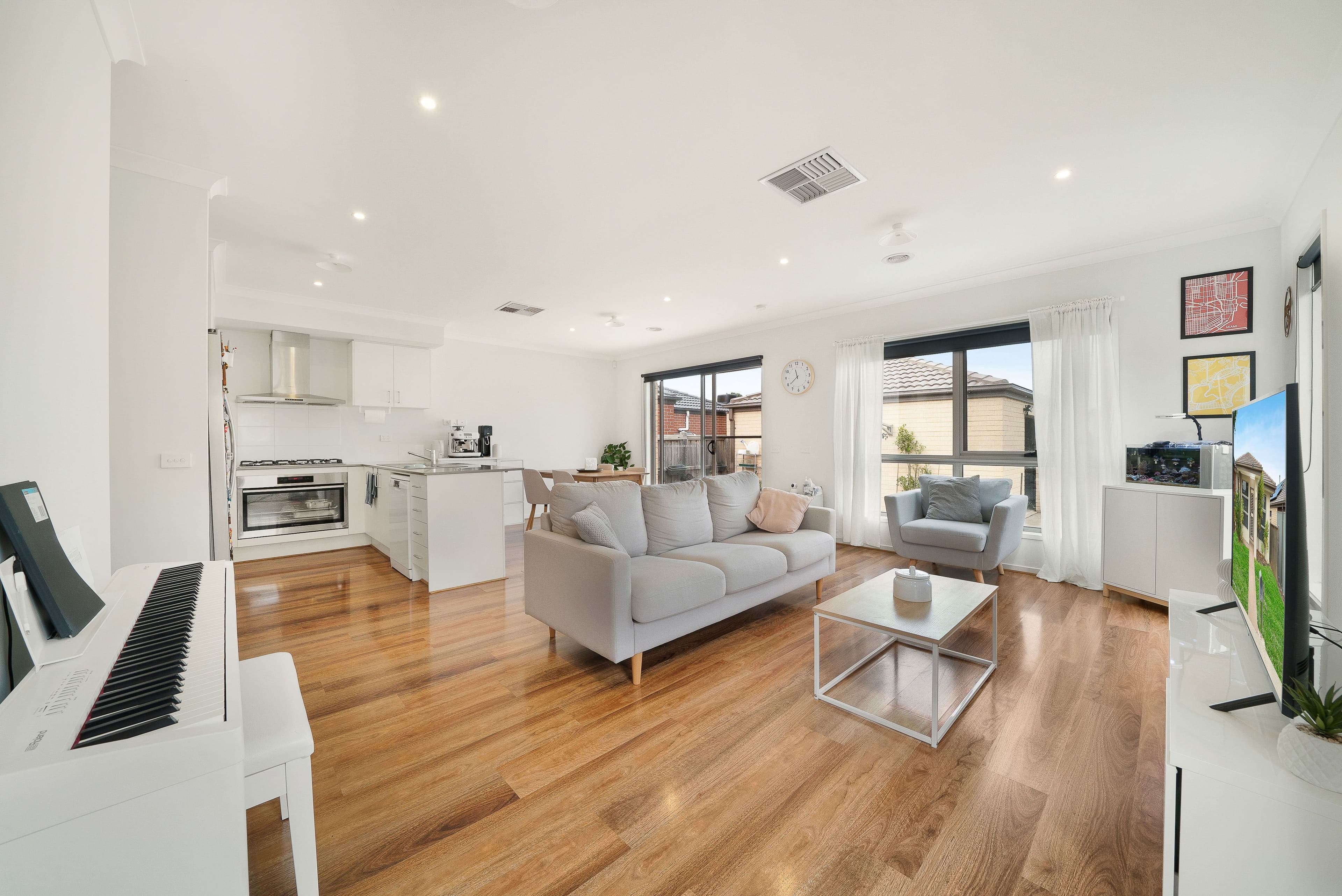 156 Saltwater Promenade, Point Cook VIC 3030, Point Cook - Thumbnail 5
