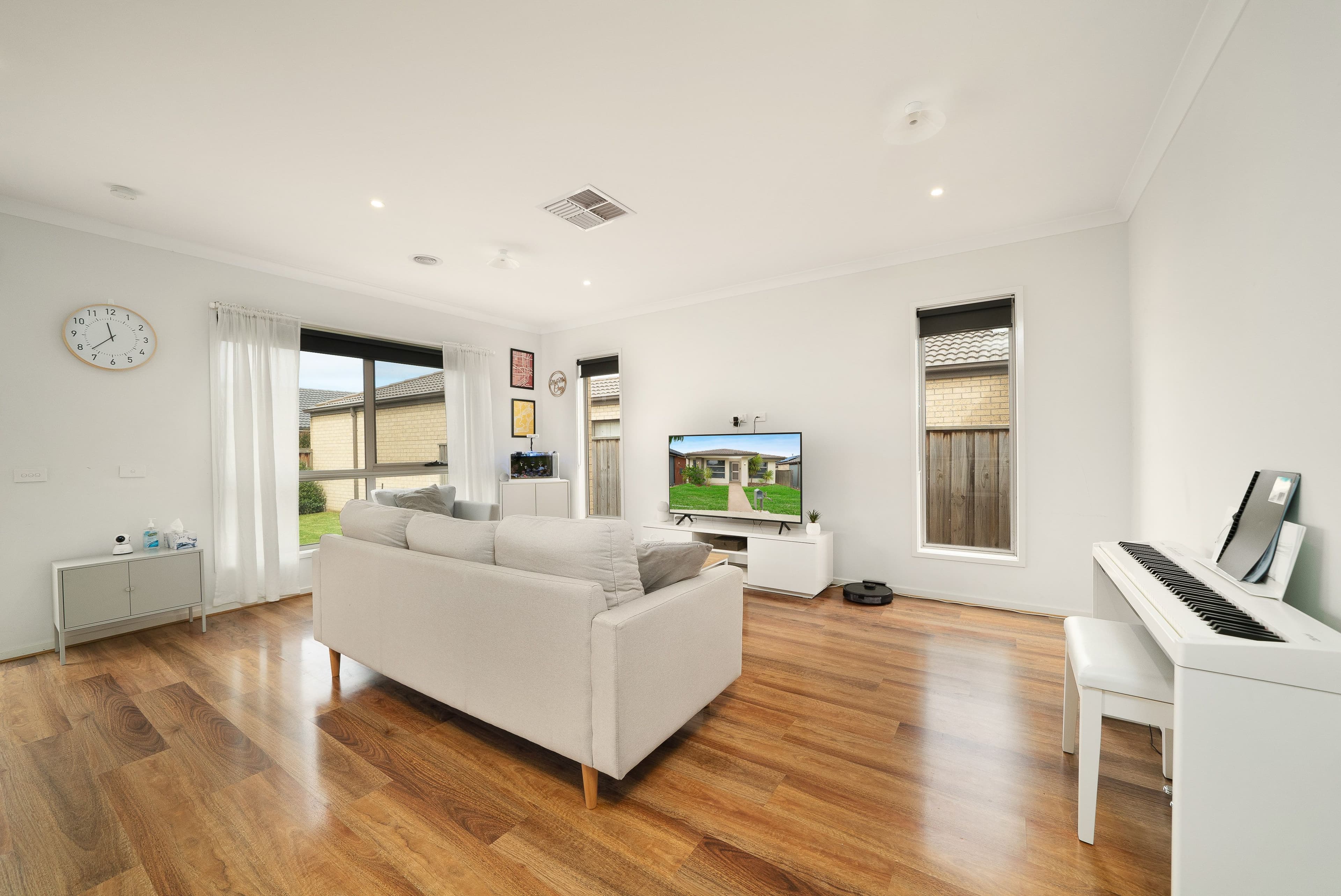 156 Saltwater Promenade, Point Cook VIC 3030, Point Cook - Thumbnail 6