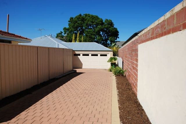 122a Mickleham Road, MORLEY WA 6062, Morley - Thumbnail 2