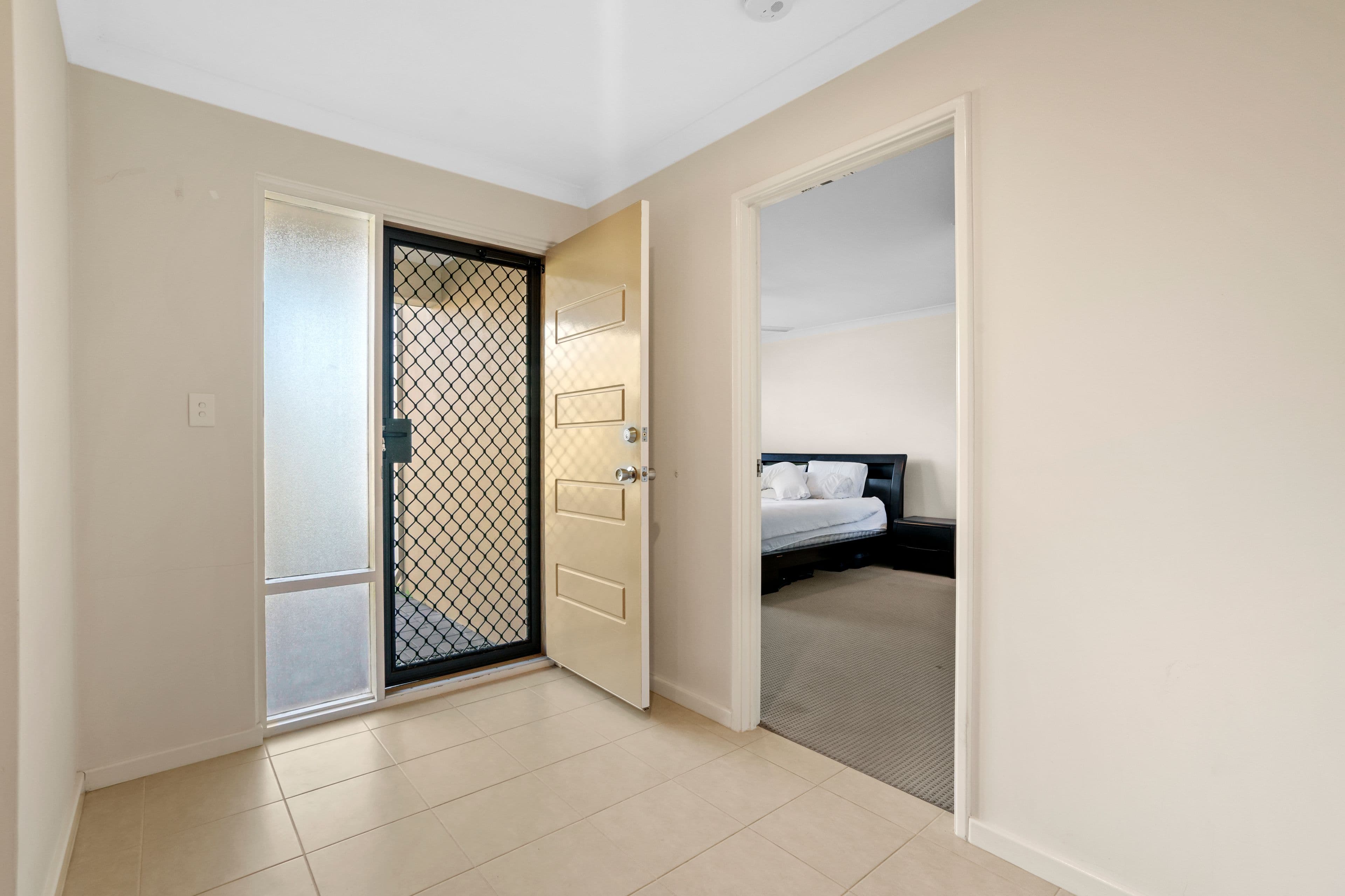 17 Excalibur Way, Baldivis WA 6171, Baldivis - Thumbnail 2