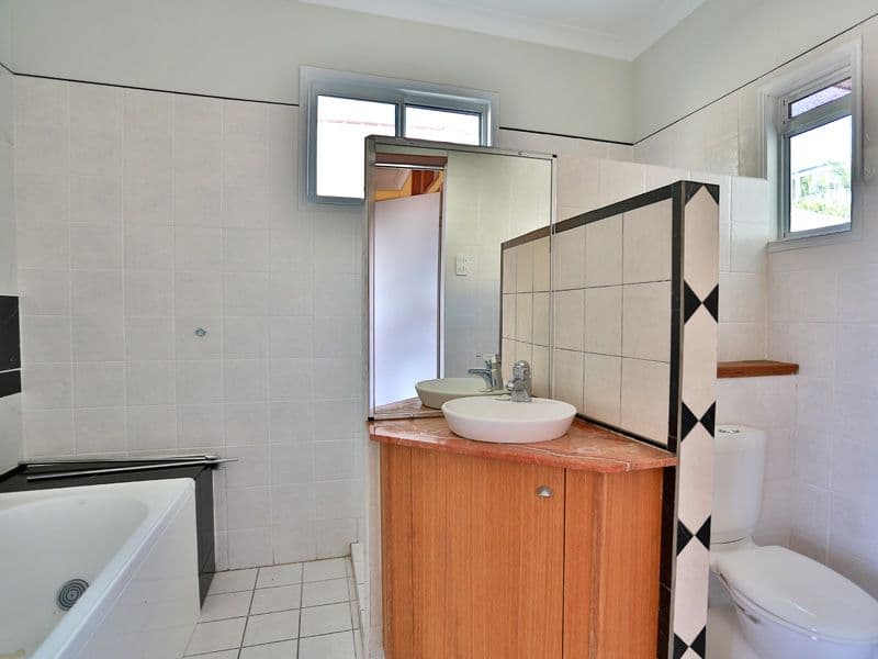 10 Mascotte Court, EATONS HILL QLD 4037, Eatons Hill - Thumbnail 5