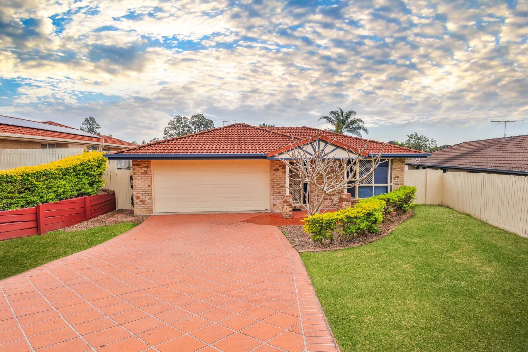 4 Holly Crescent, Windaroo QLD 4207, Windaroo - Thumbnail 3