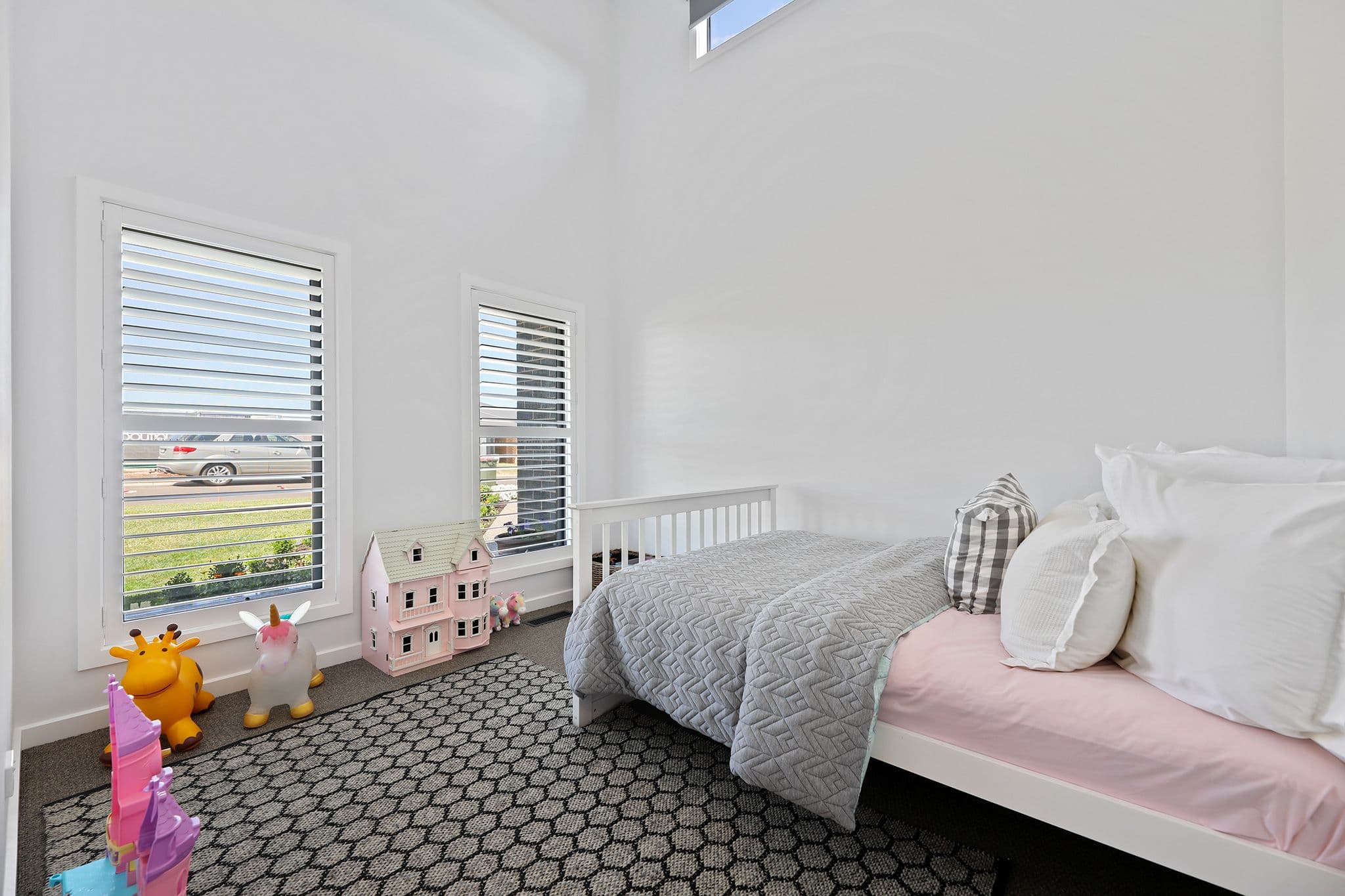 86 Bexley Boulevard, Drouin VIC 3818, Drouin - Thumbnail 3
