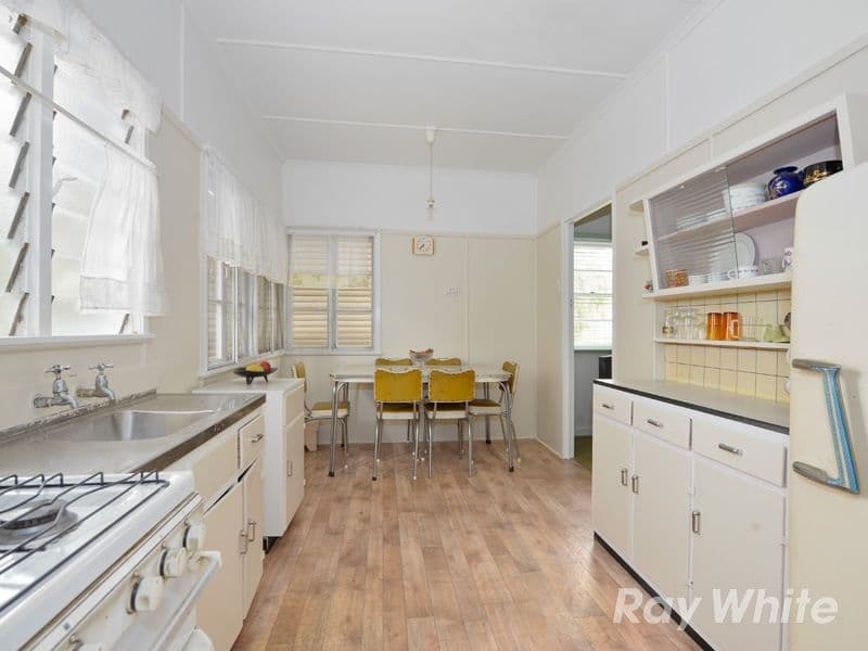 129 Elfreda Street, ENOGGERA QLD 4051, Enoggera - Thumbnail 4