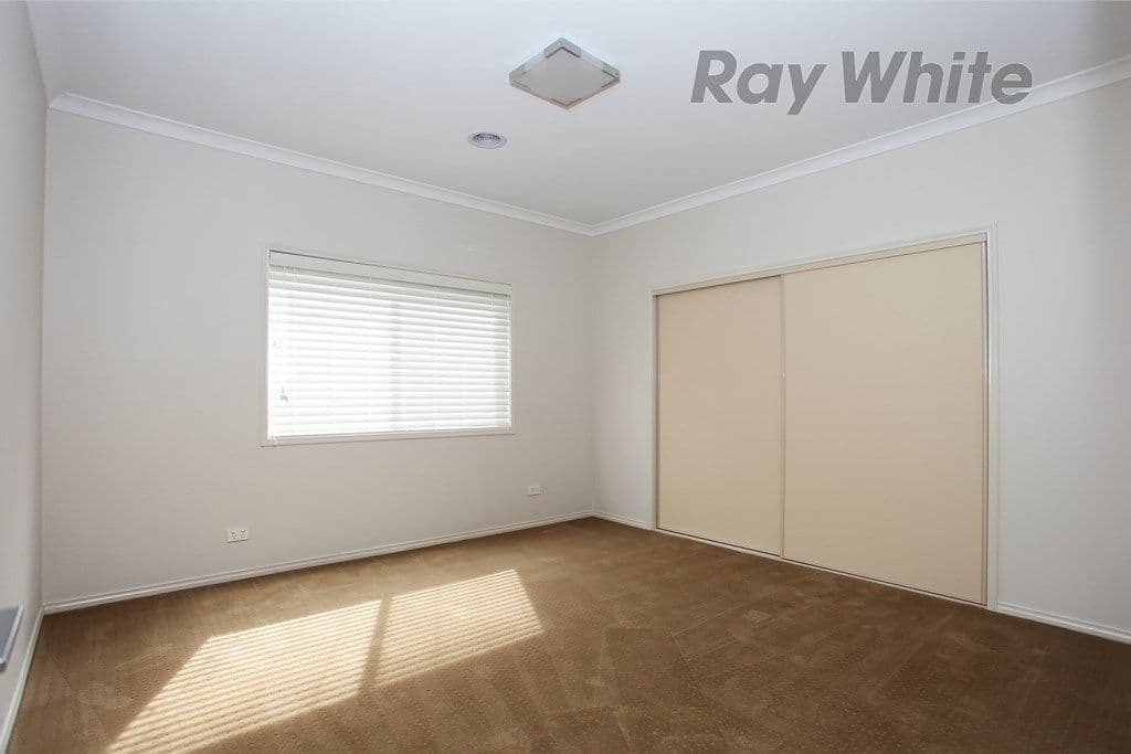 21 Brindabella Chase, POINT COOK VIC 3030, Point Cook - Thumbnail 5
