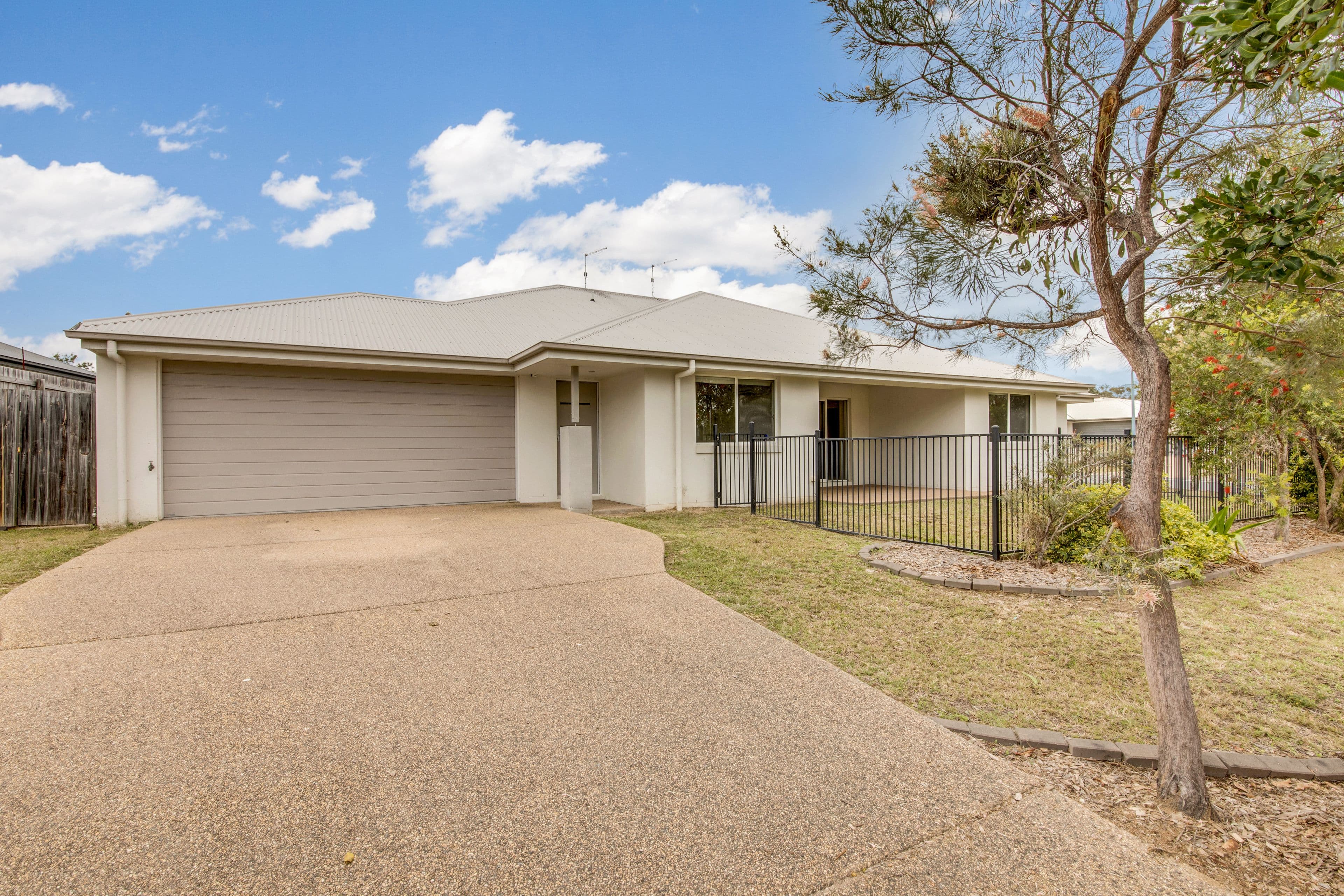 32 Seagull Boulevard, Kirkwood QLD 4680, Kirkwood - Image 1