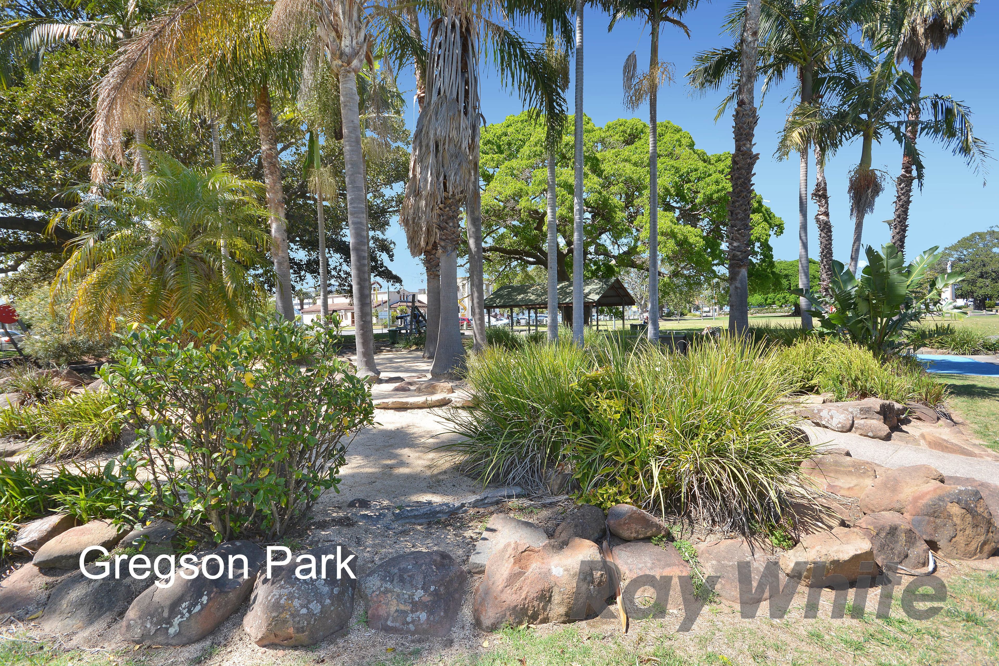 48 Samdon Street, Hamilton - Thumbnail 3