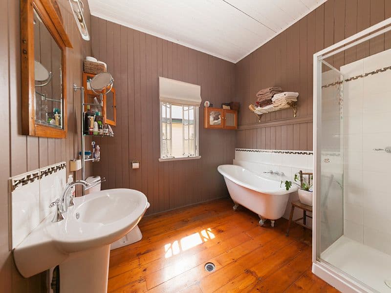 34 Hadfield Street, WINDSOR QLD 4030, Windsor - Thumbnail 6