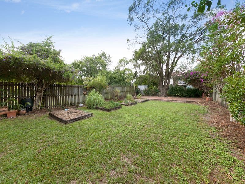 34 Hadfield Street, WINDSOR QLD 4030, Windsor - Thumbnail 7