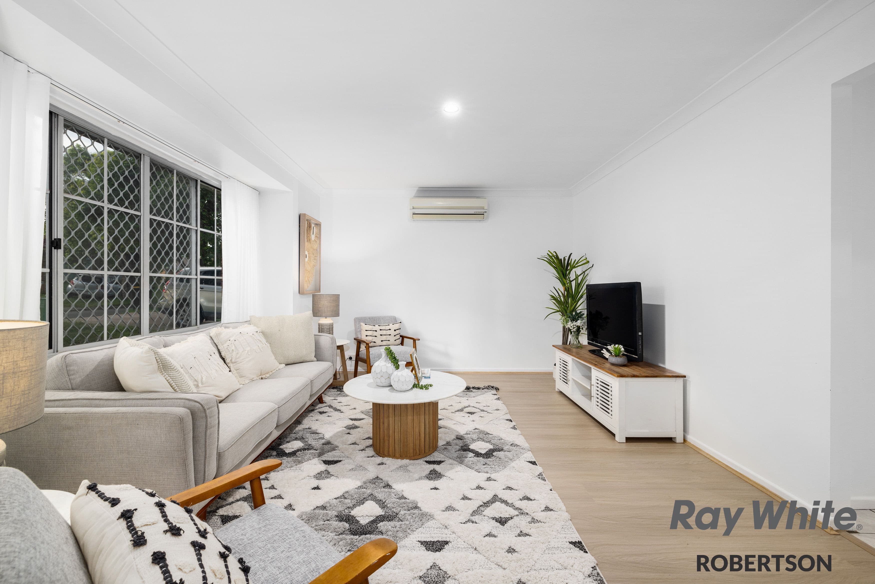 23 Greenlaw Place, Eight Mile Plains QLD 4113, Eight Mile Plains - Thumbnail 4