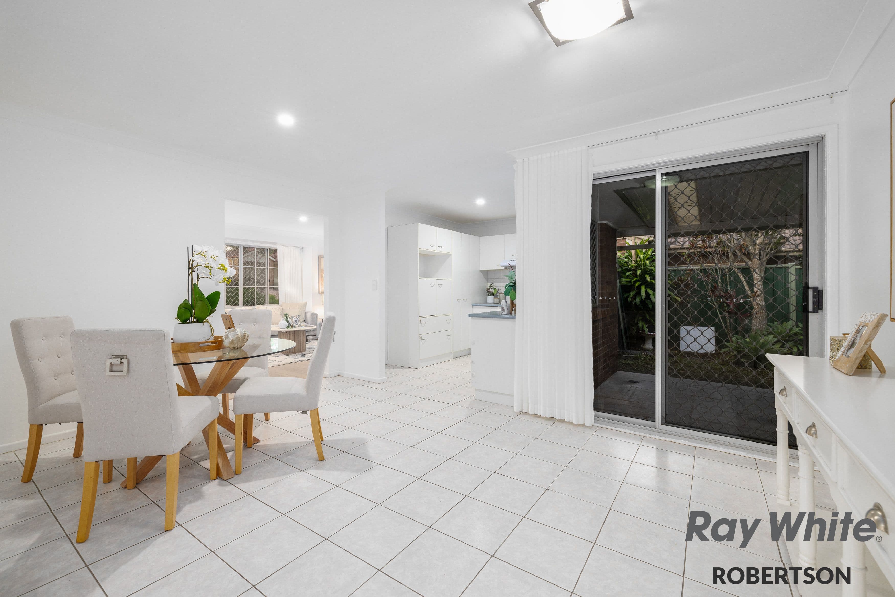 23 Greenlaw Place, Eight Mile Plains QLD 4113, Eight Mile Plains - Thumbnail 6