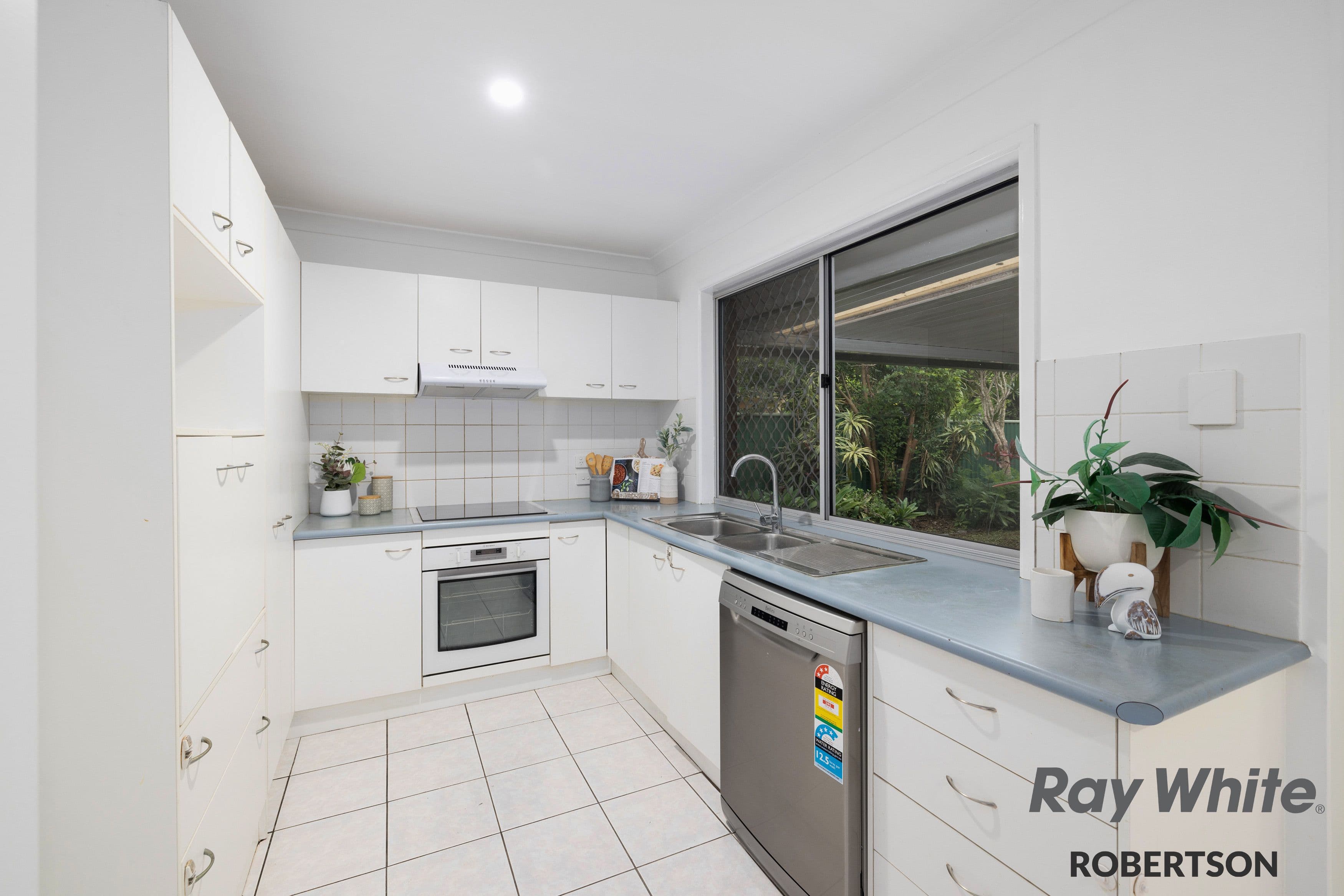 23 Greenlaw Place, Eight Mile Plains QLD 4113, Eight Mile Plains - Thumbnail 7