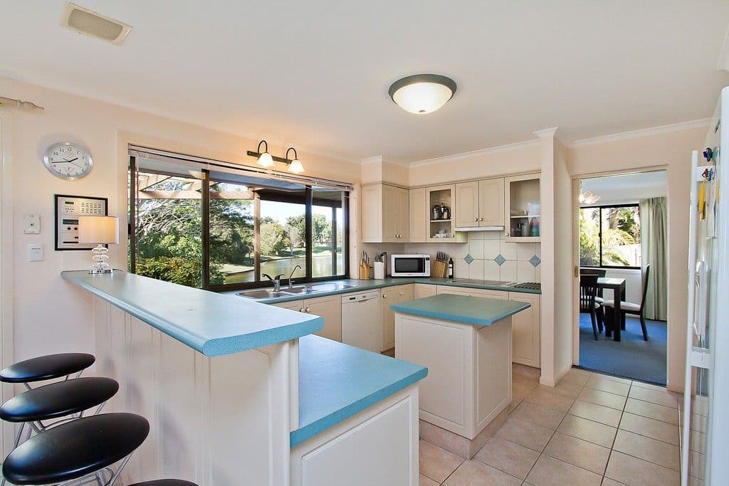 14 Haslewood Court, MERMAID WATERS QLD 4218, Mermaid Waters - Thumbnail 8