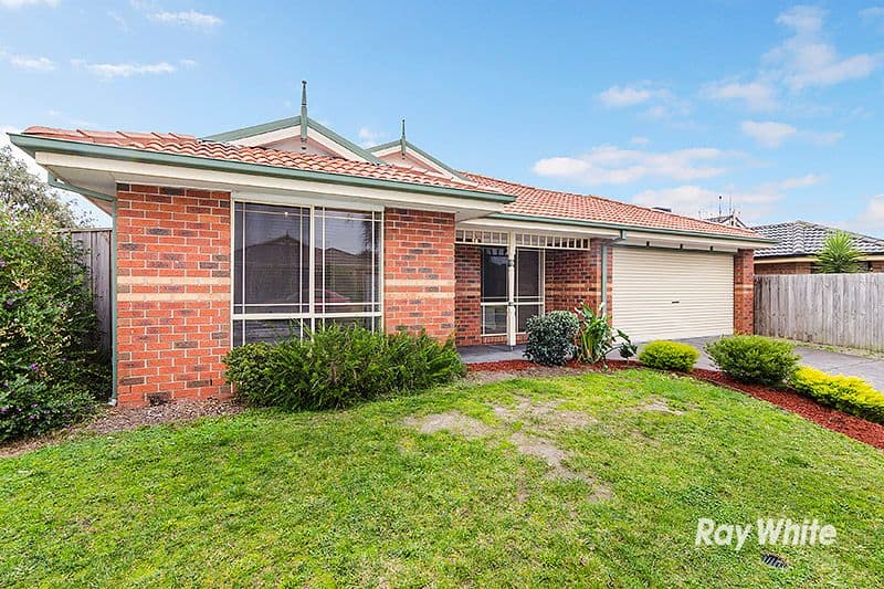 5 Blainroe Crescent, CRANBOURNE VIC 3977, Cranbourne - Thumbnail 2